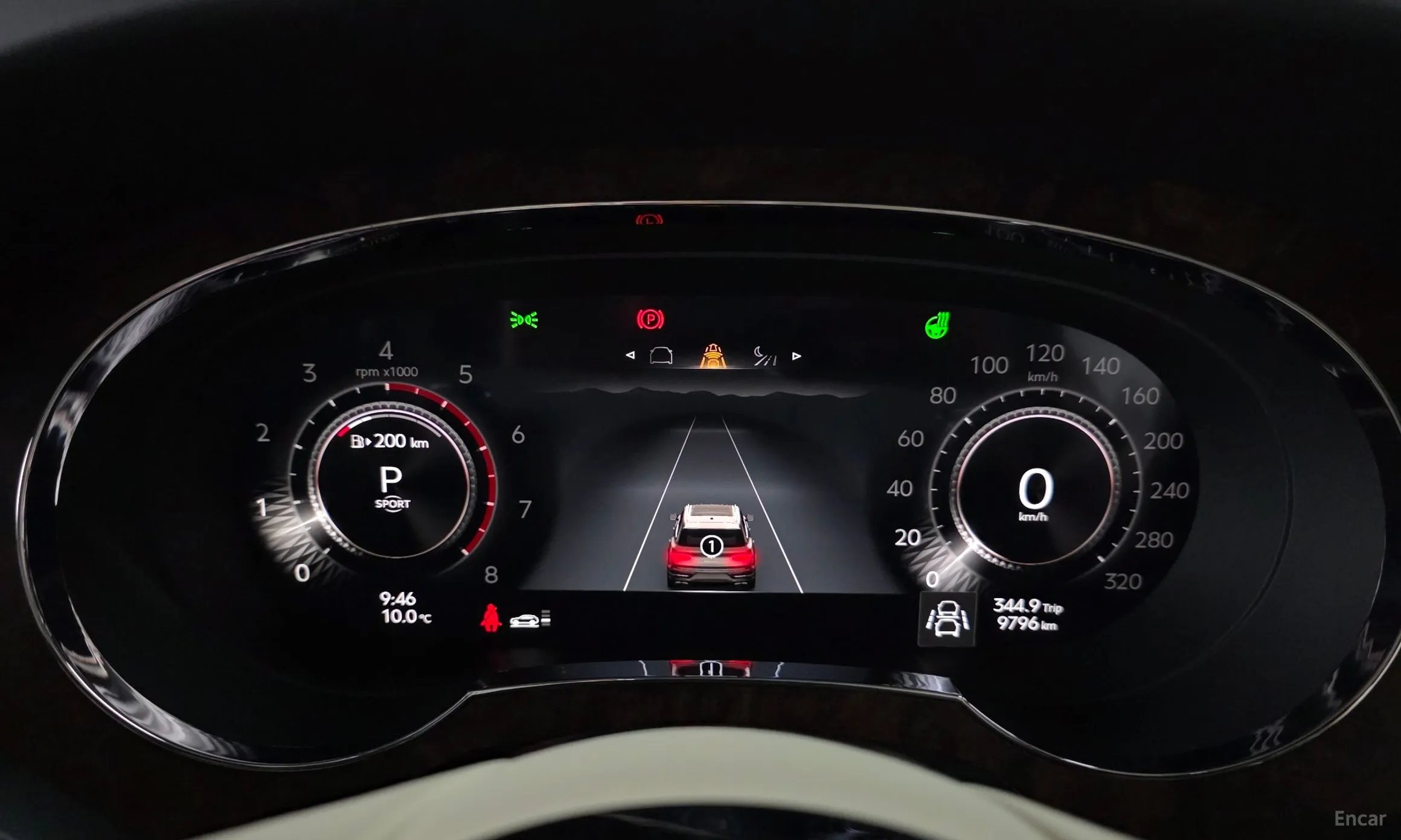Bentley Bentayga превью 8