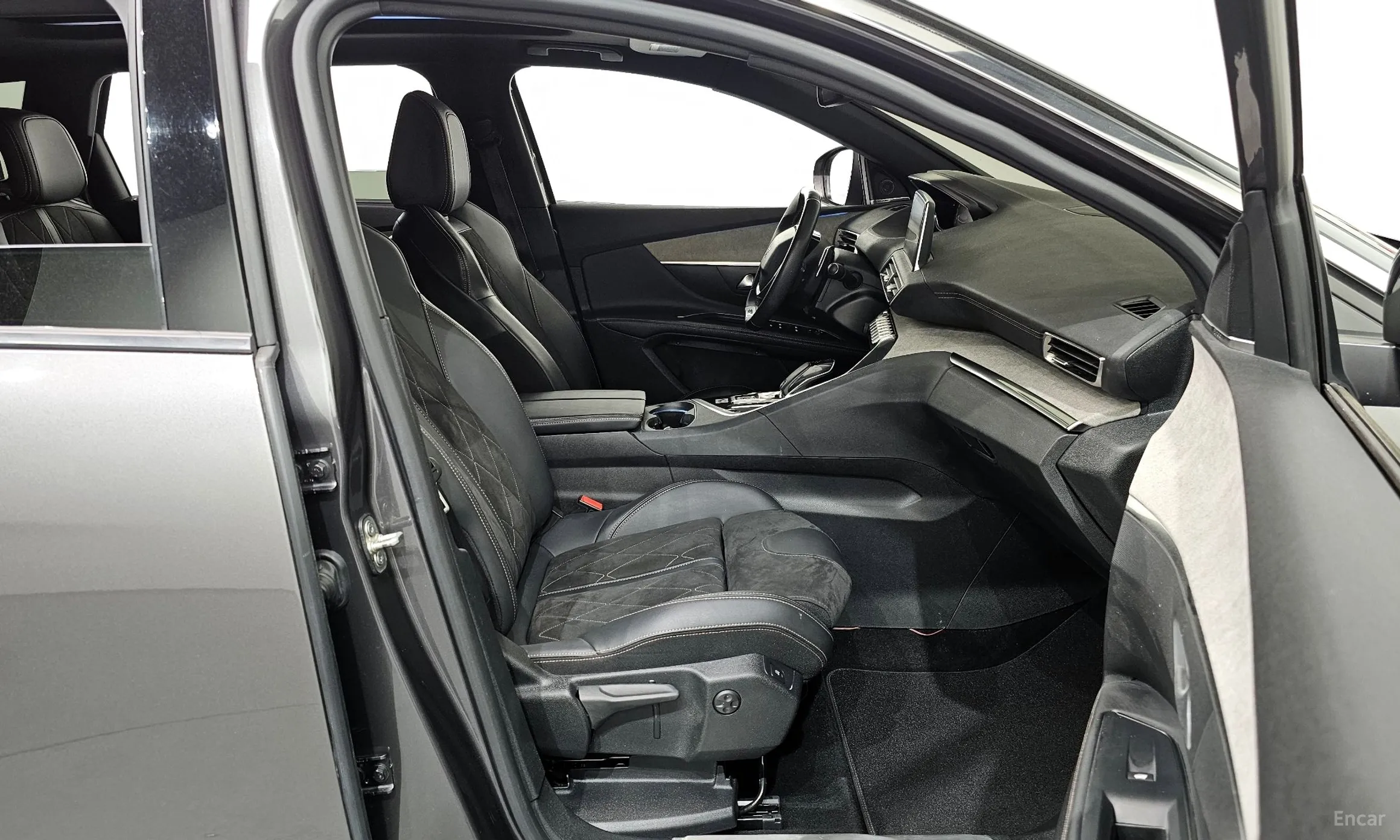 Peugeot 5008 2nd generation превью 11