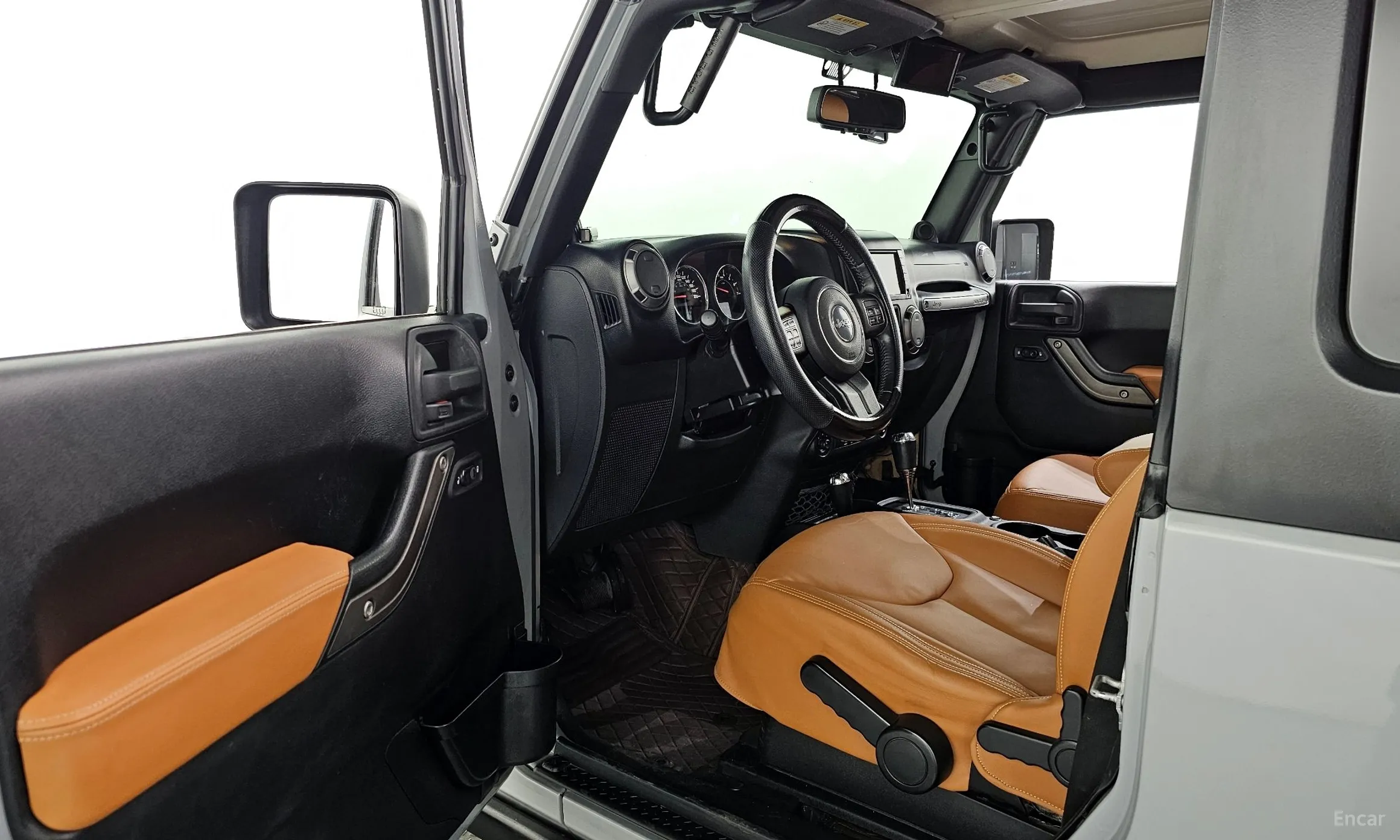 Jeep Wrangler (JK) превью 10