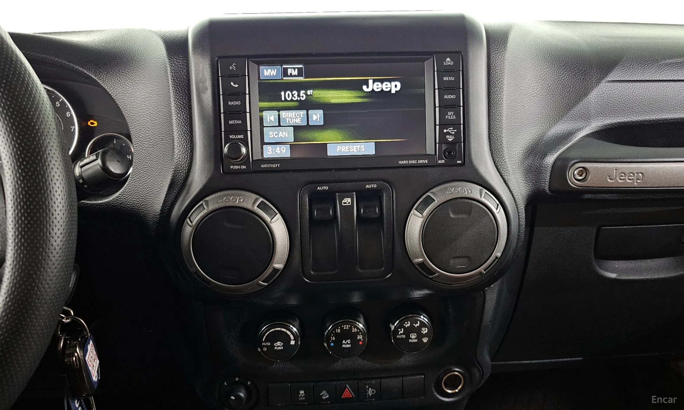 Jeep Wrangler (JK) превью 16