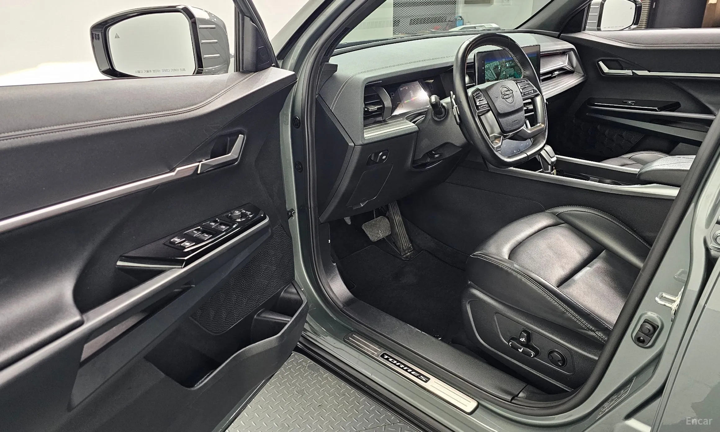 KG Mobility (SsangYong) Torres превью 10