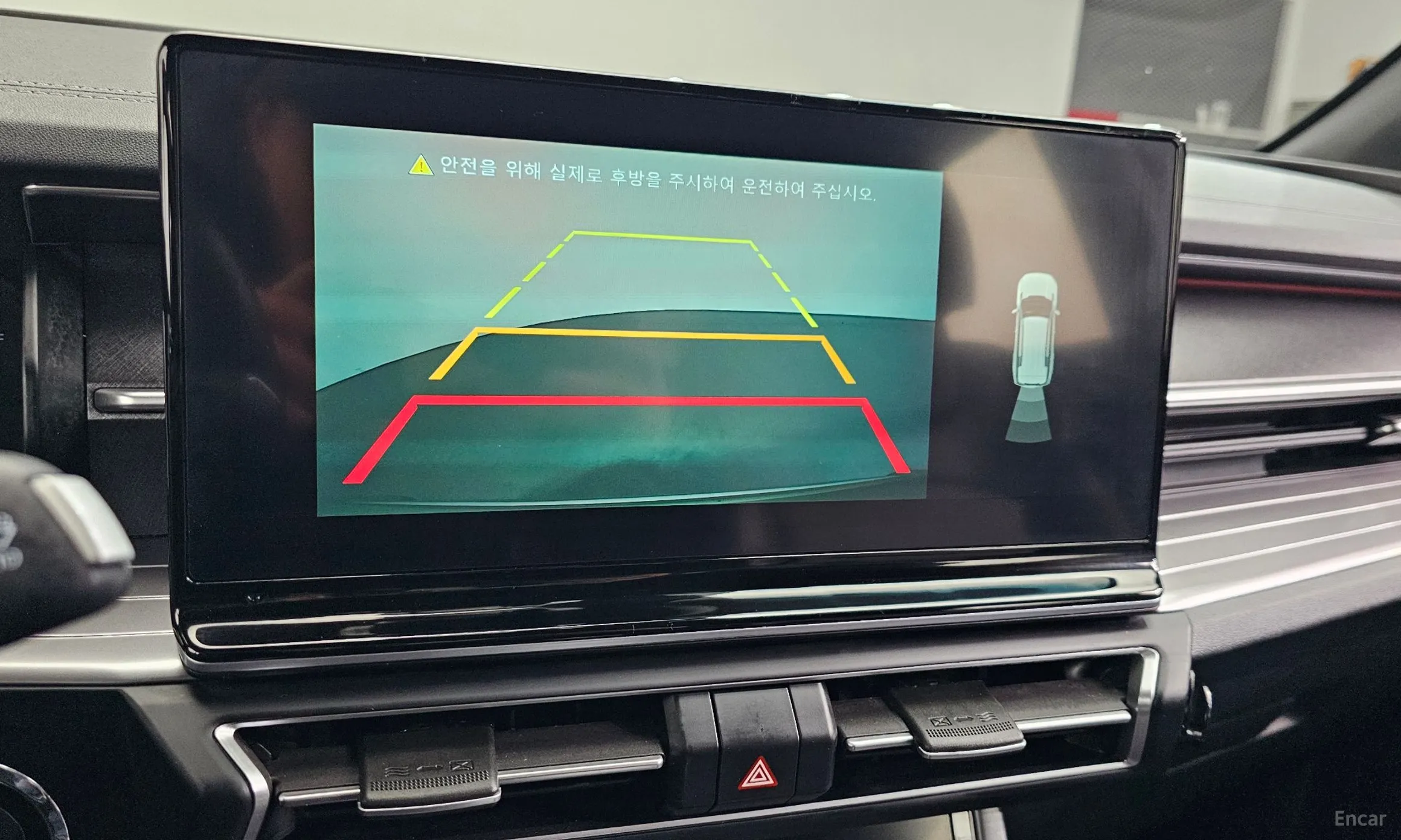 KG Mobility (SsangYong) Torres превью 15
