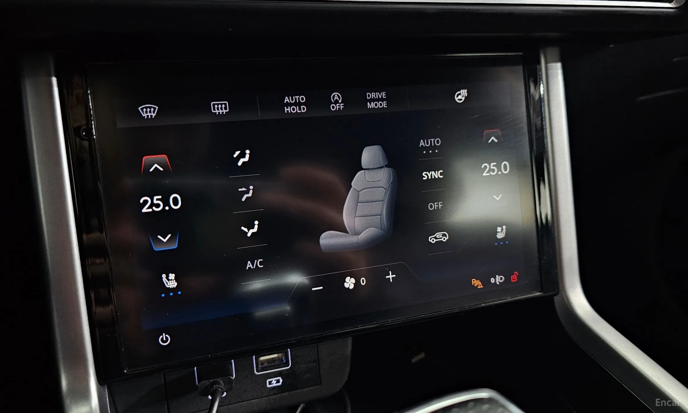 KG Mobility (SsangYong) Torres превью 17