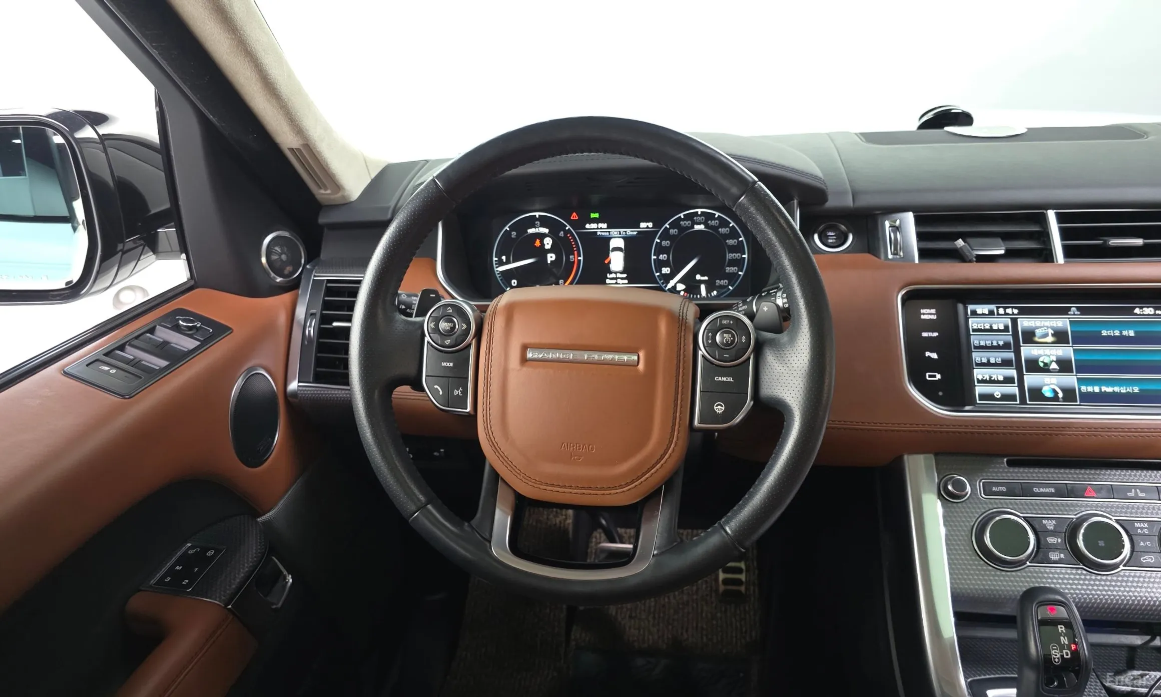 Land Rover Range Rover Sport 2nd Generation превью 13