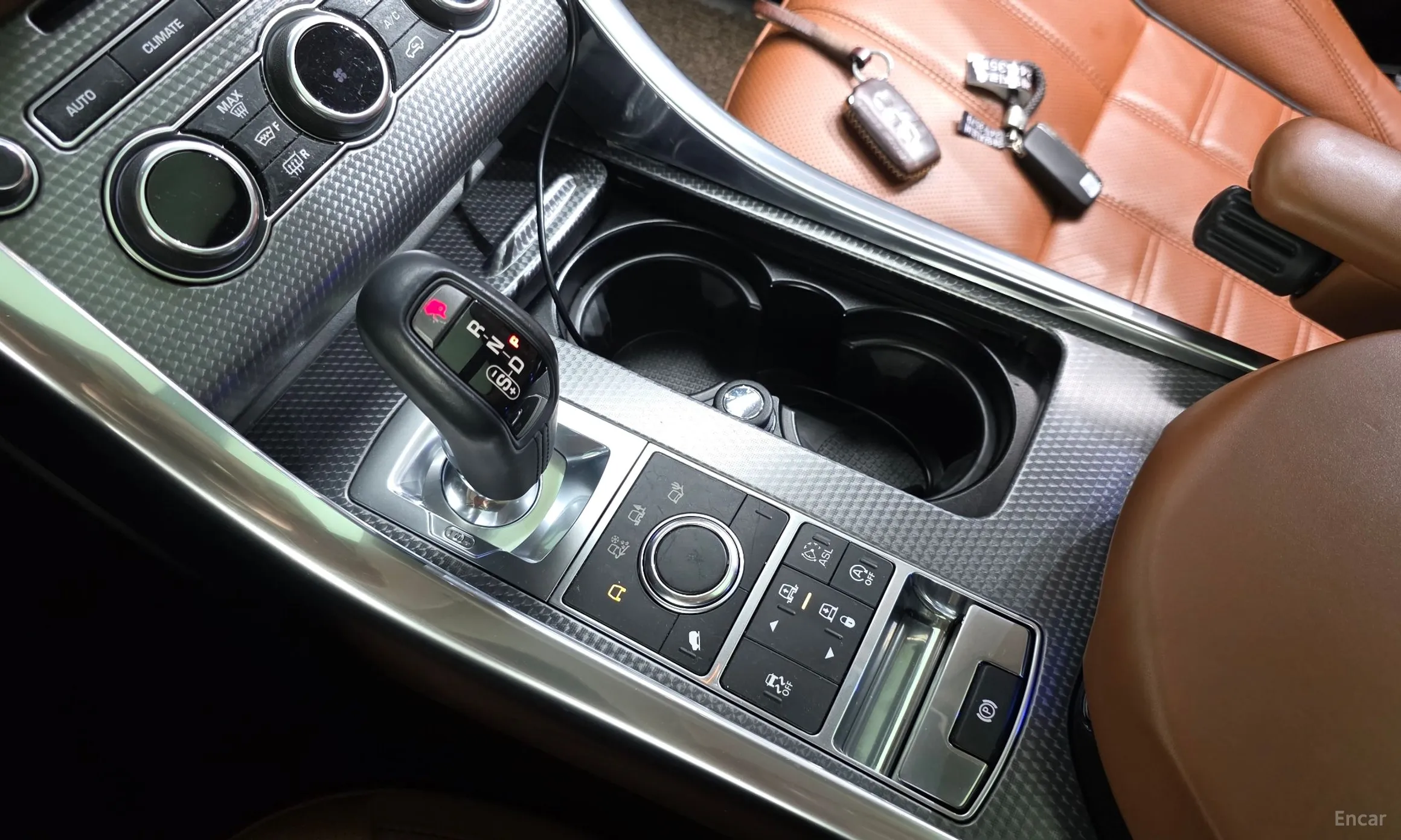 Land Rover Range Rover Sport 2nd Generation превью 9