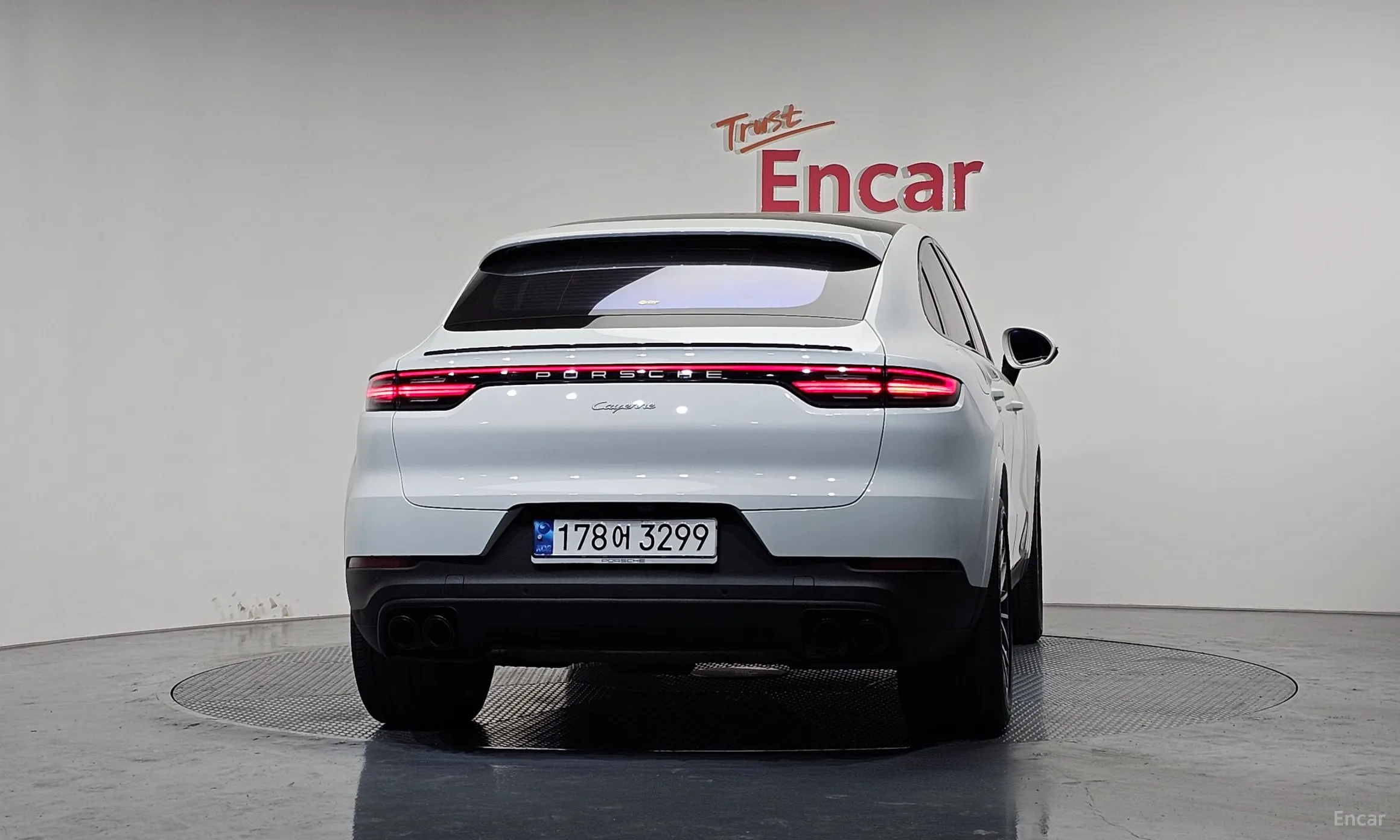 Porsche Cayenne (PO536) превью 4
