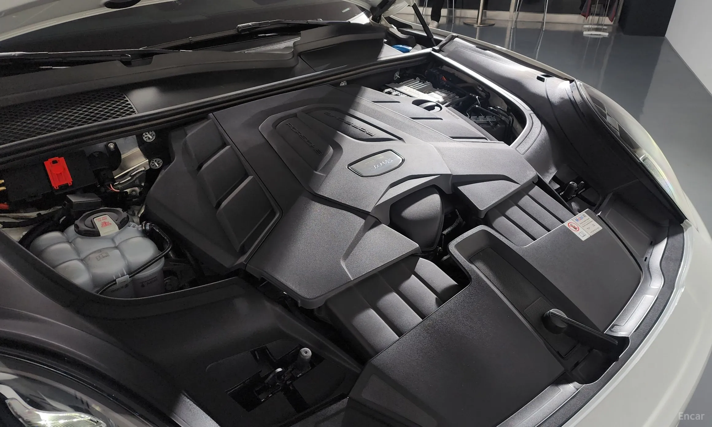 Porsche Cayenne (PO536) превью 6