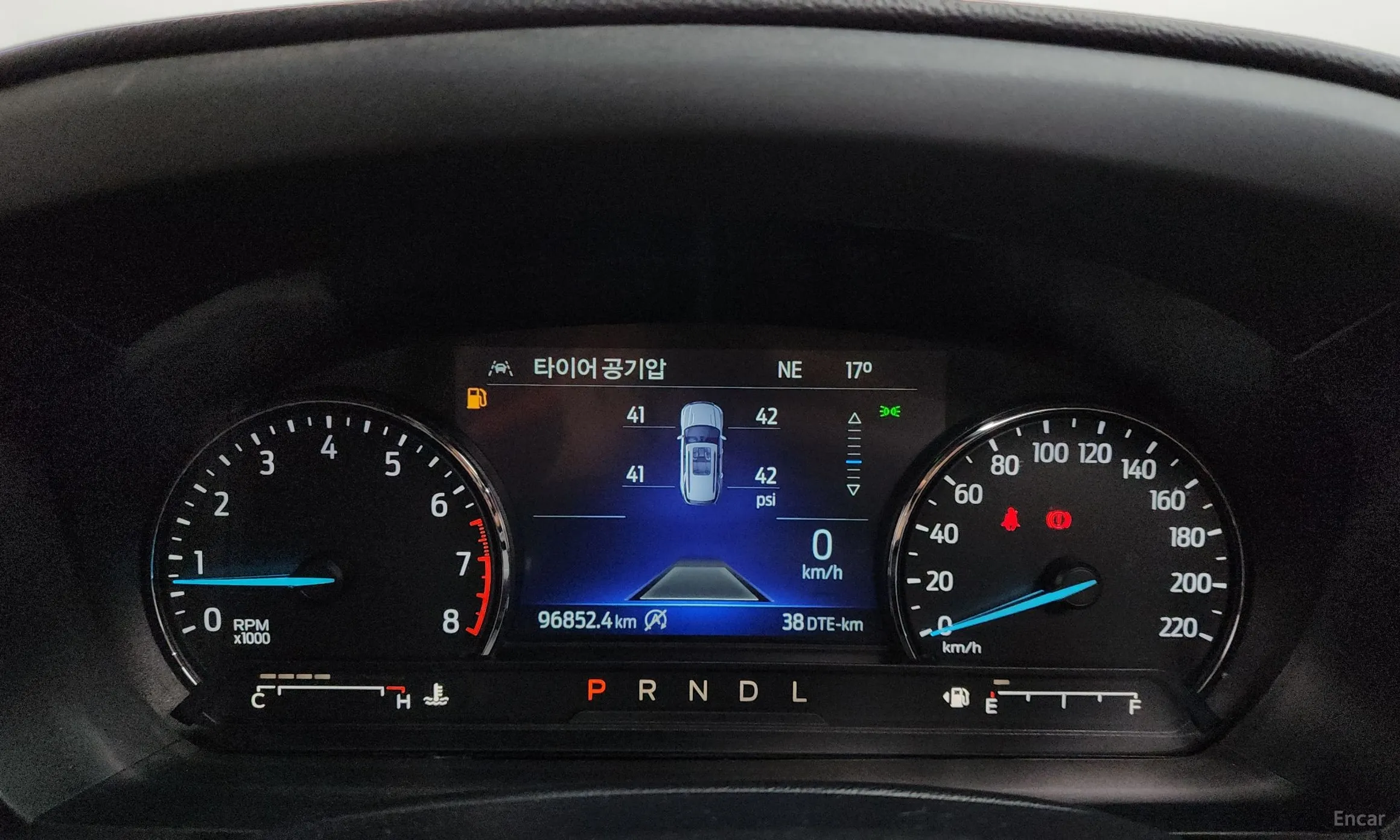 Ford Explorer 6th Generation превью 8
