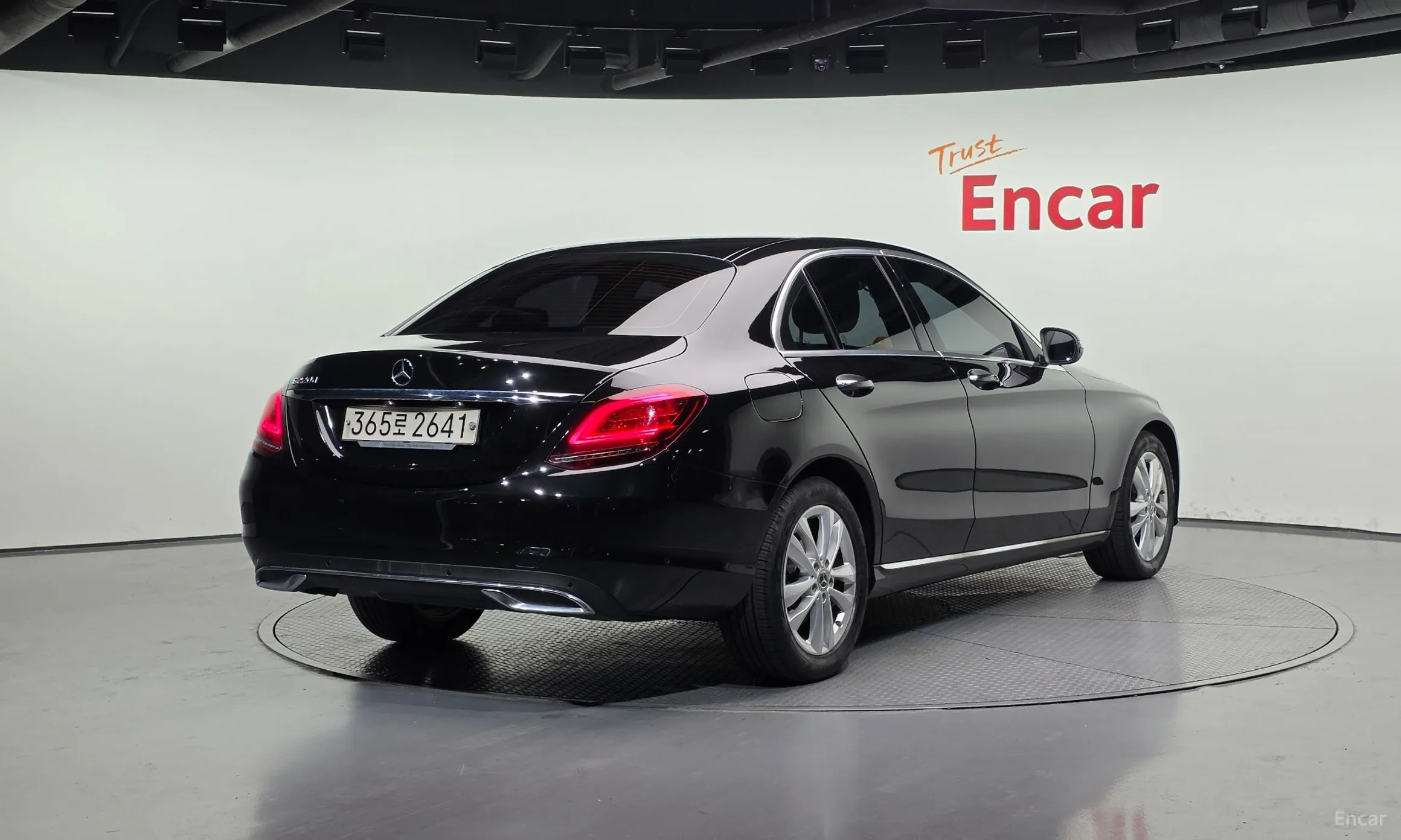 Mercedes Benz C-Class W205 превью 2
