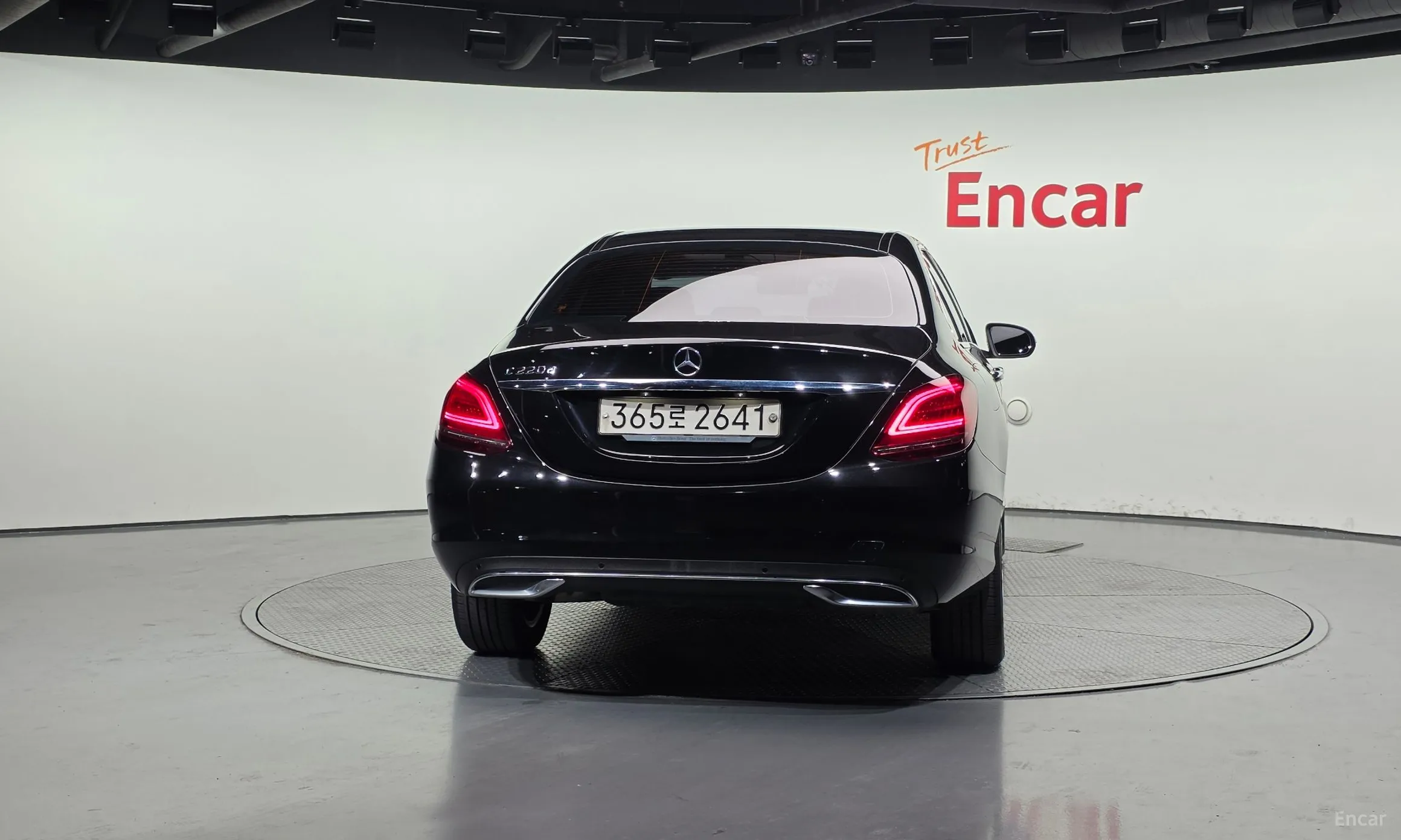 Mercedes Benz C-Class W205 превью 4