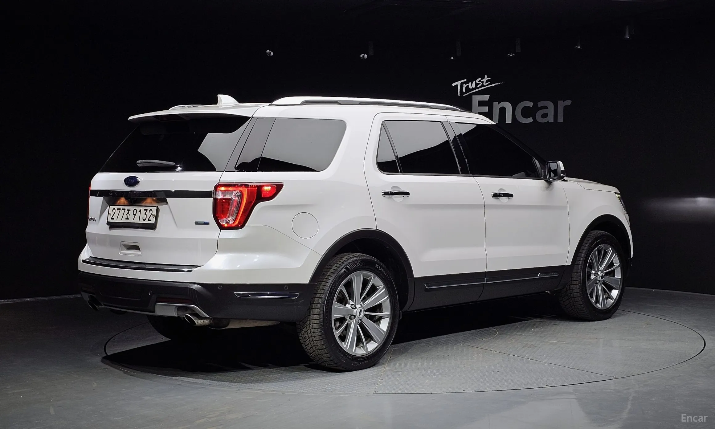 Ford Explorer превью 2