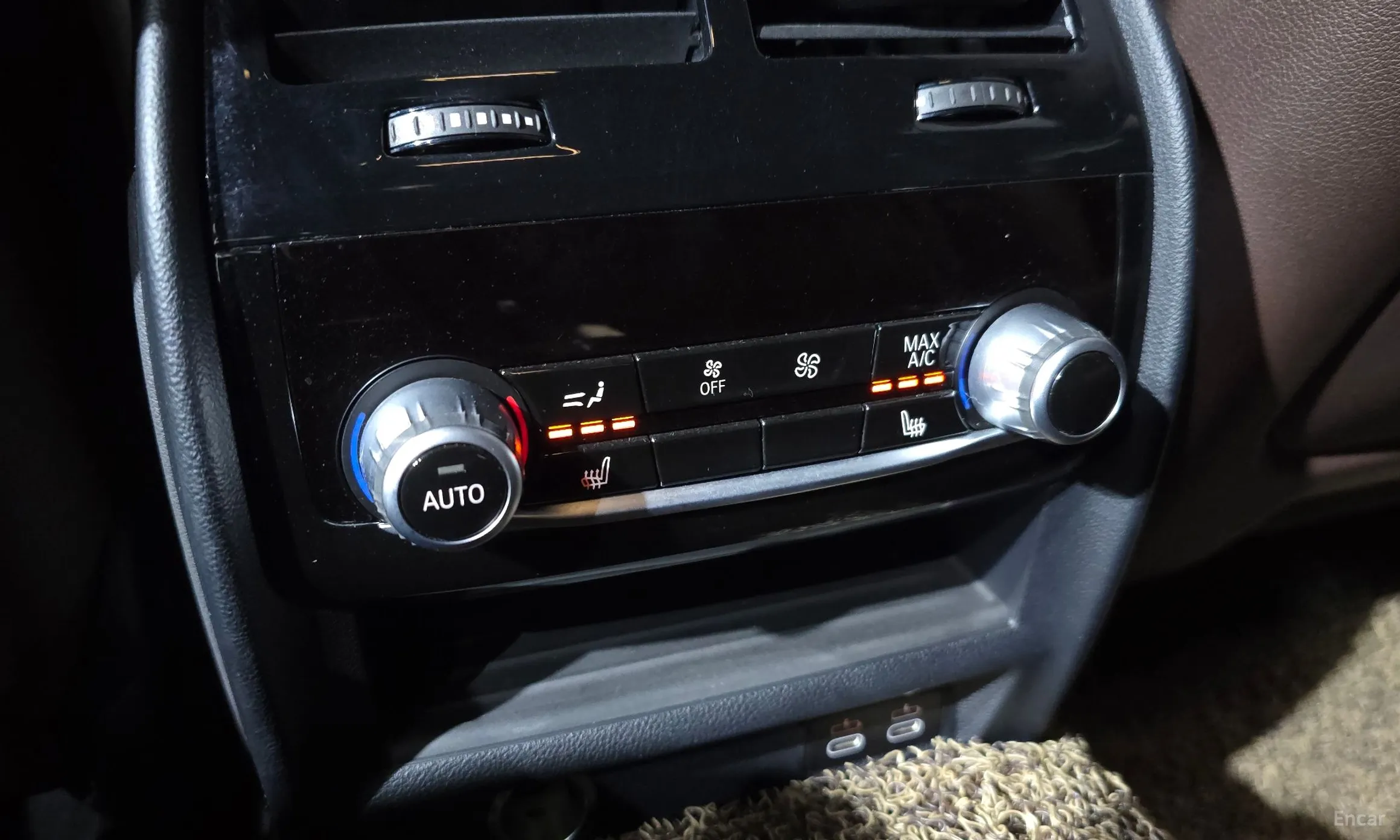 BMW 5 Series (G30) превью 17