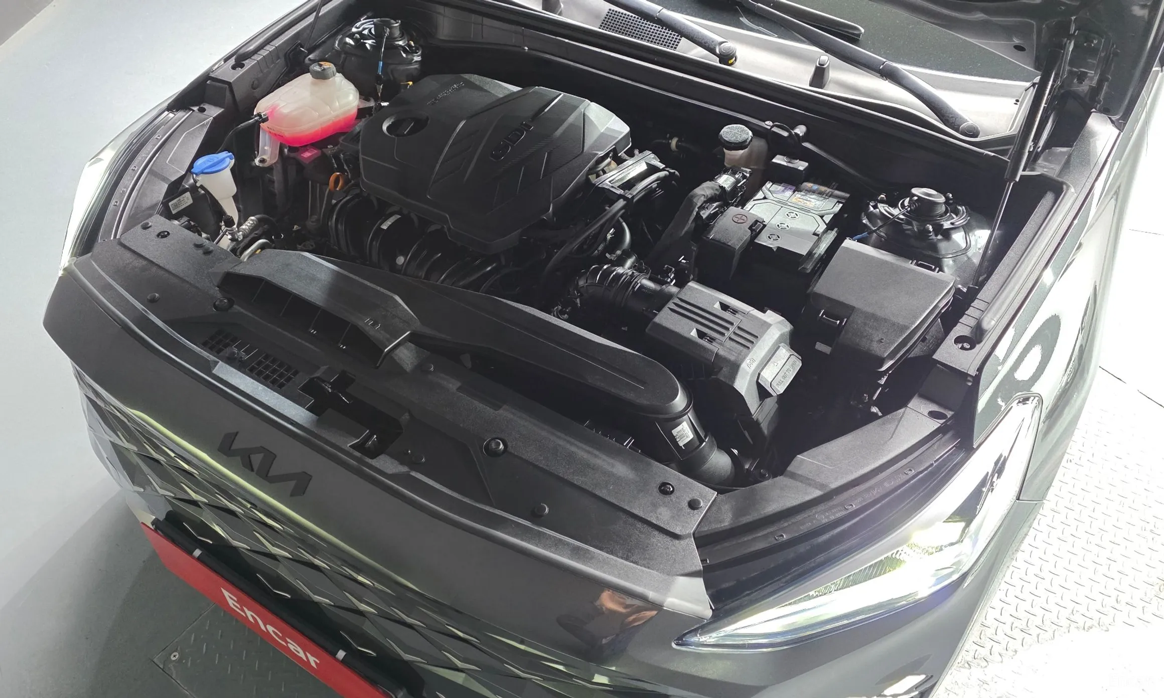 Kia K8 превью 6
