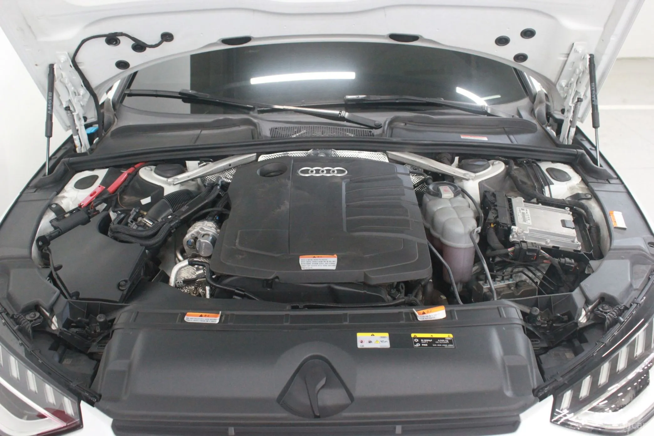Audi A4 (B9) превью 6