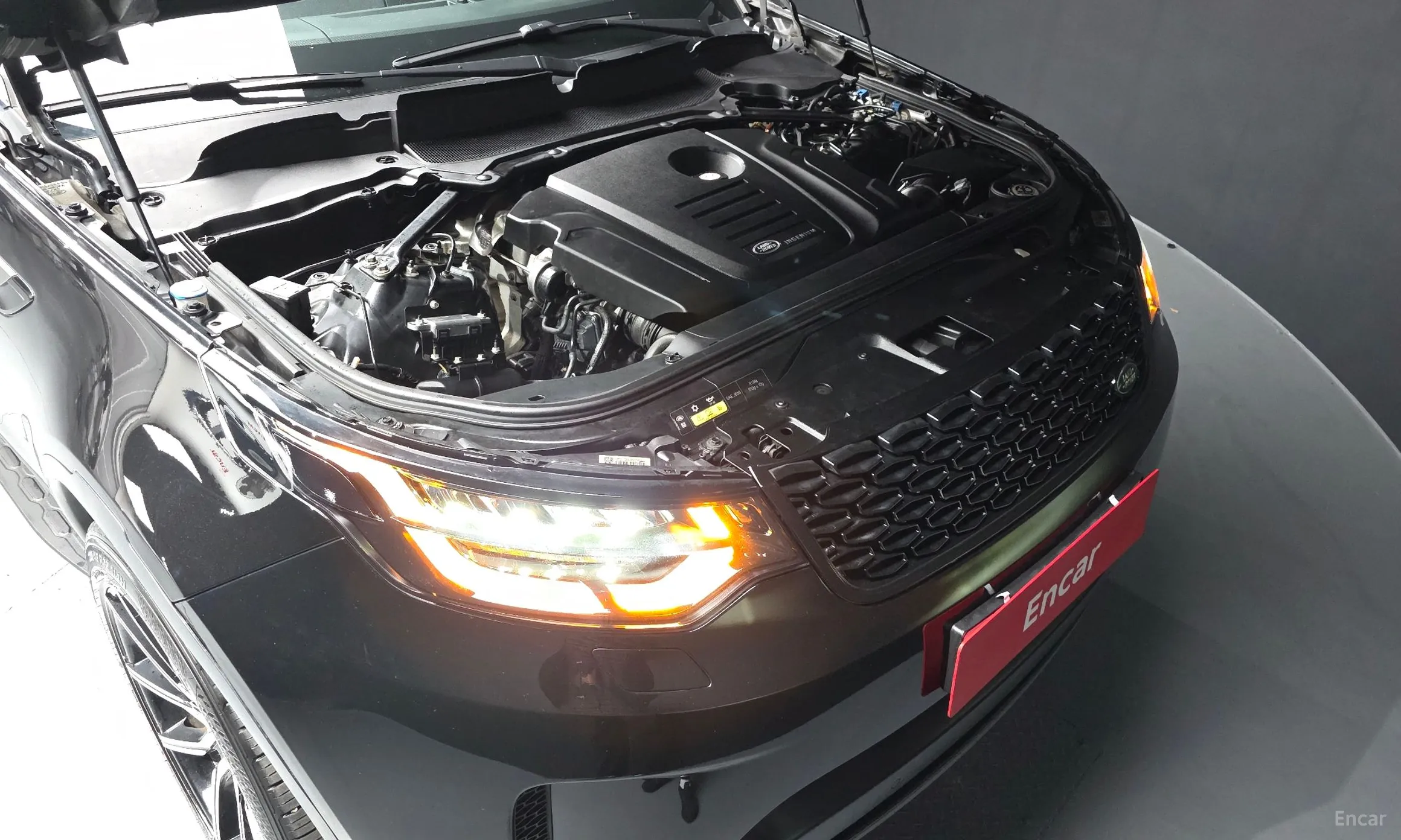 Land Rover Discovery 5 превью 6