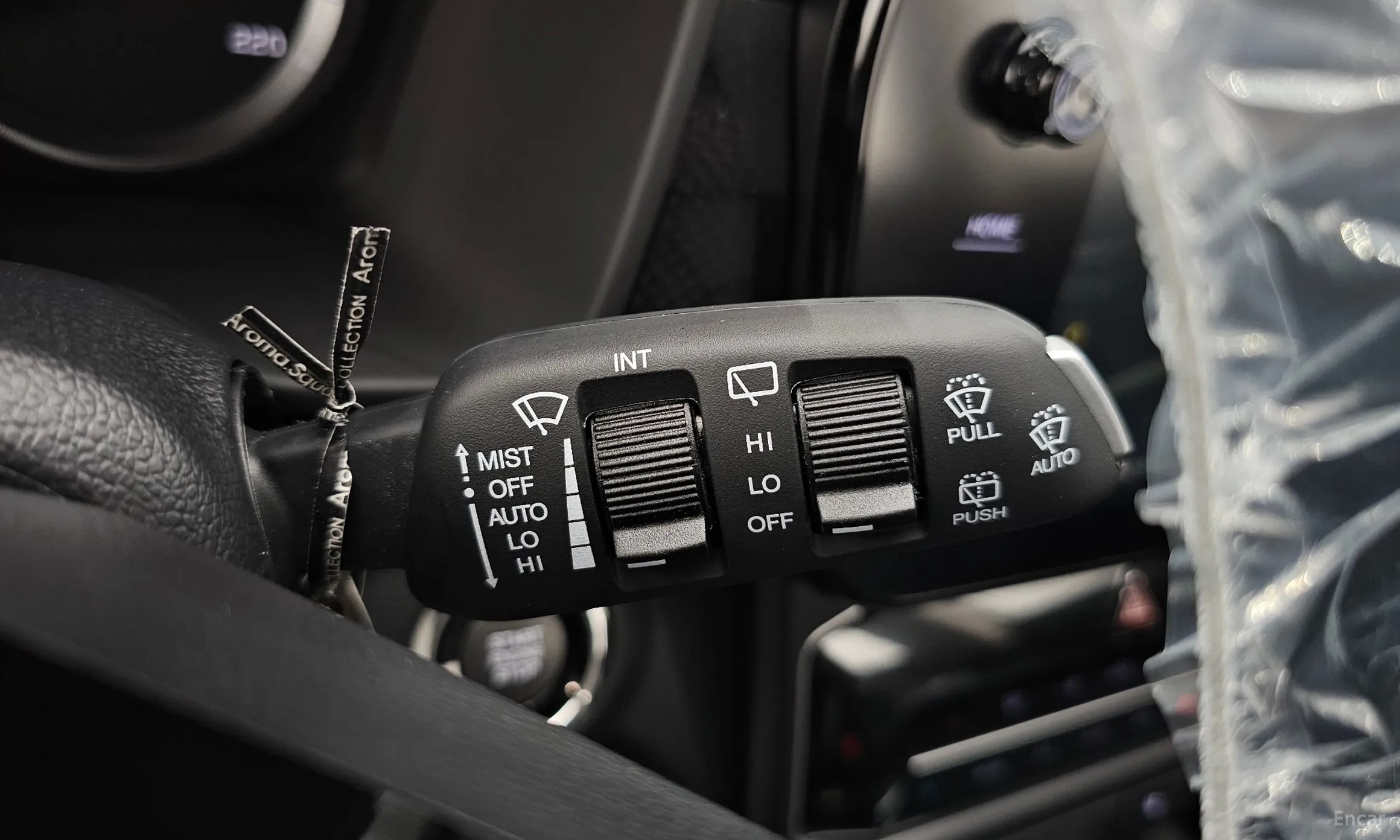KG Mobility (SsangYong) Tivoli превью 20