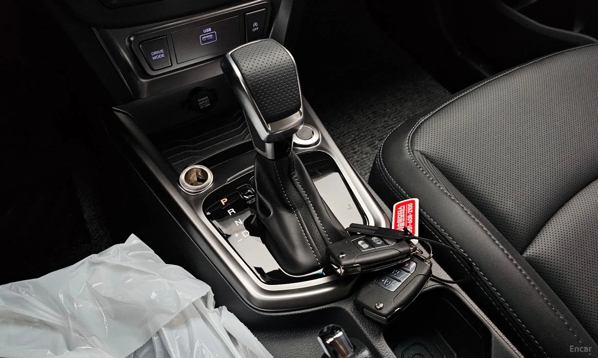 KG Mobility (SsangYong) Tivoli превью 9