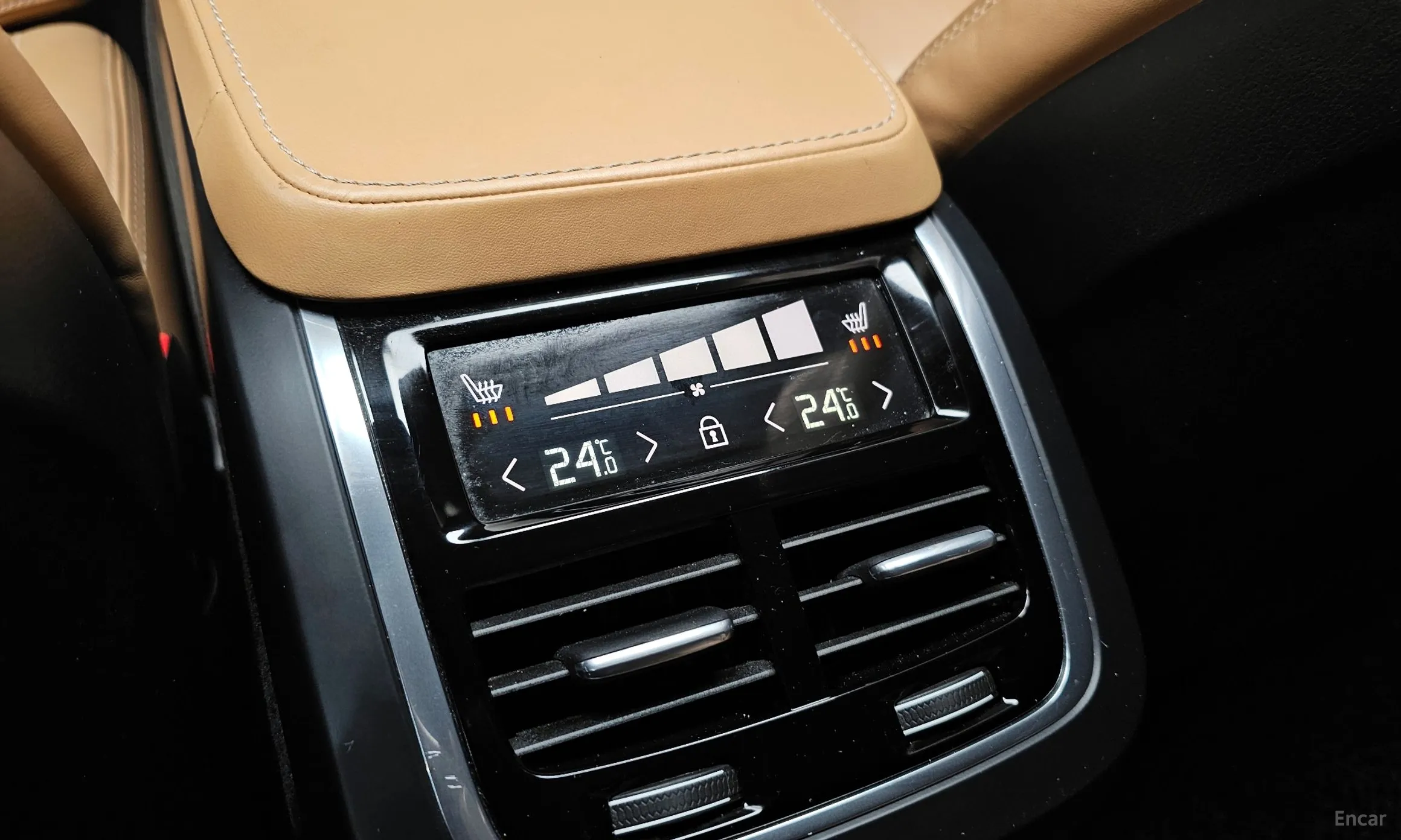 Volvo S90 превью 19