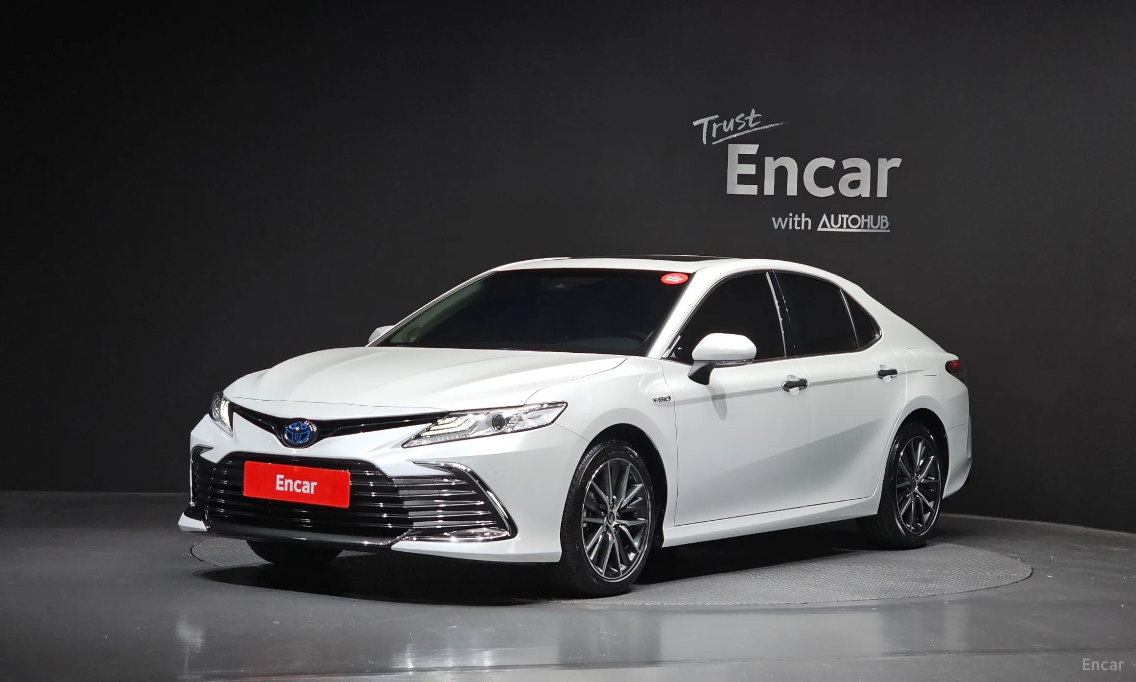 Camry (XV70)