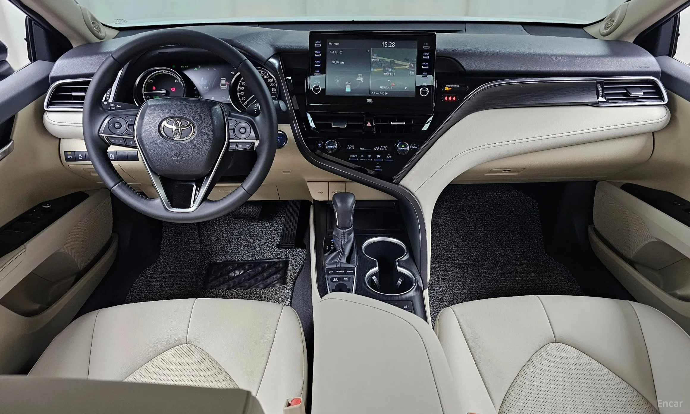 Toyota Camry (XV70) превью 7