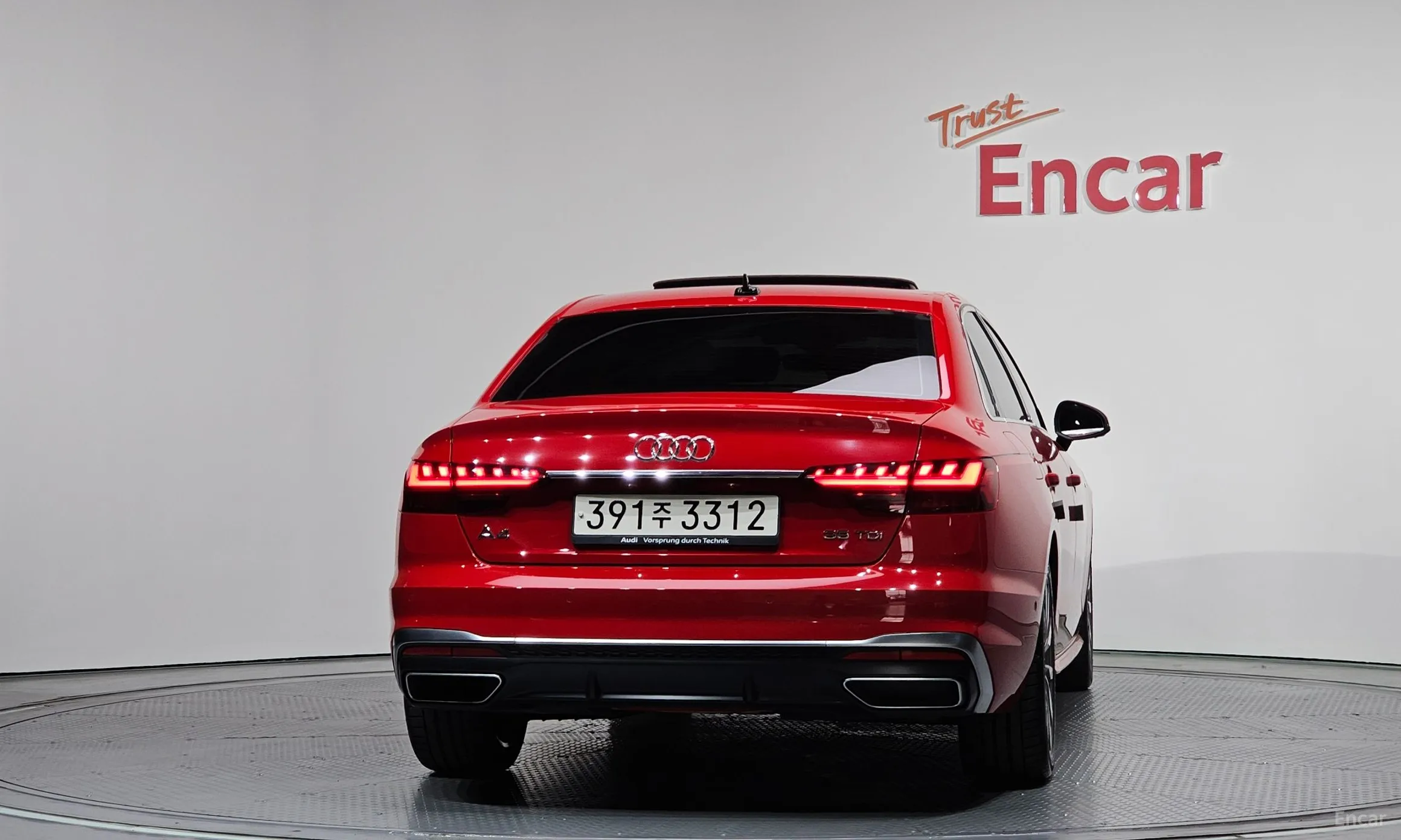 Audi A4 (B9) превью 4