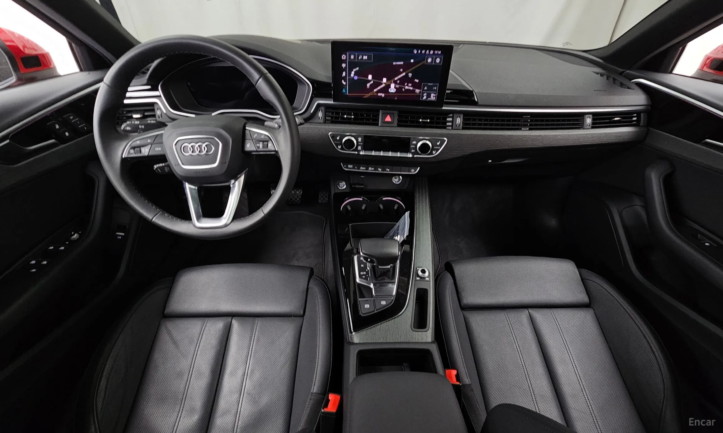 Audi A4 (B9) превью 7
