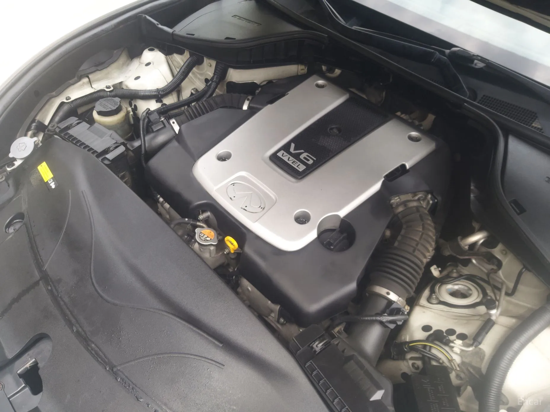 Infiniti Q70 превью 6