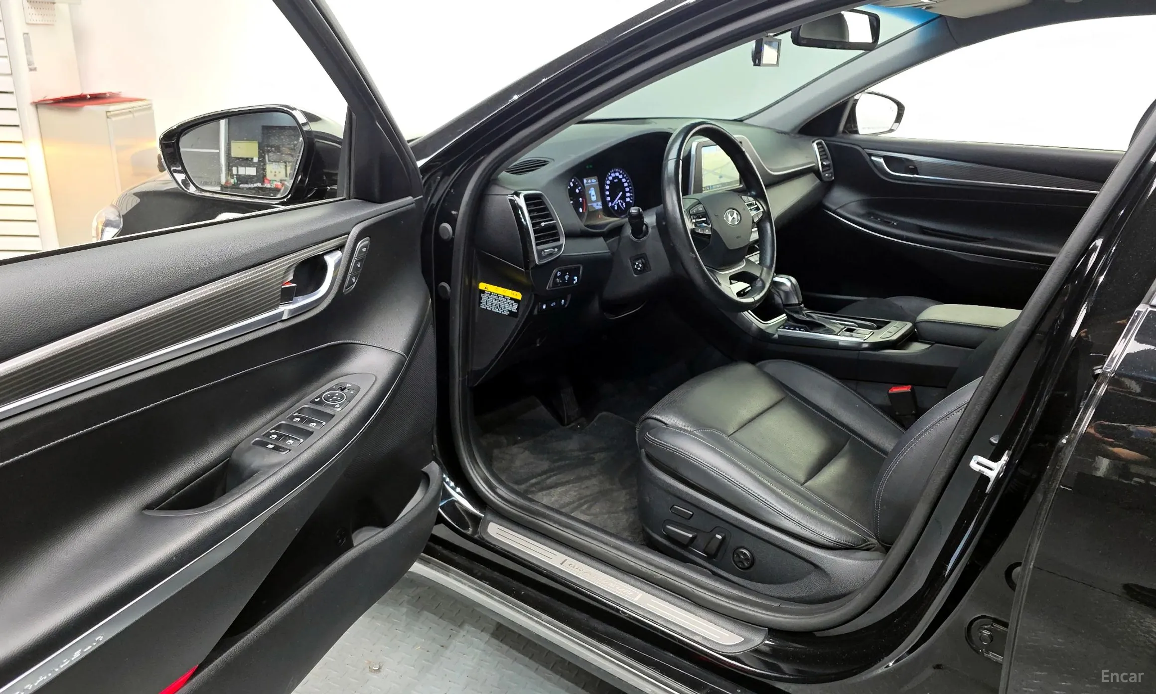 Hyundai Grandeur IG превью 10