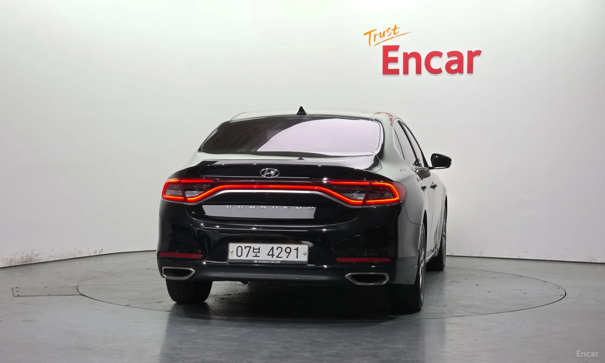 Hyundai Grandeur IG превью 4
