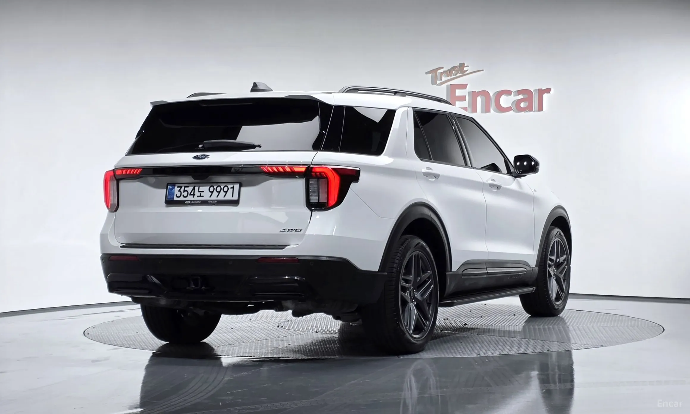 Ford Explorer 6th Generation превью 2