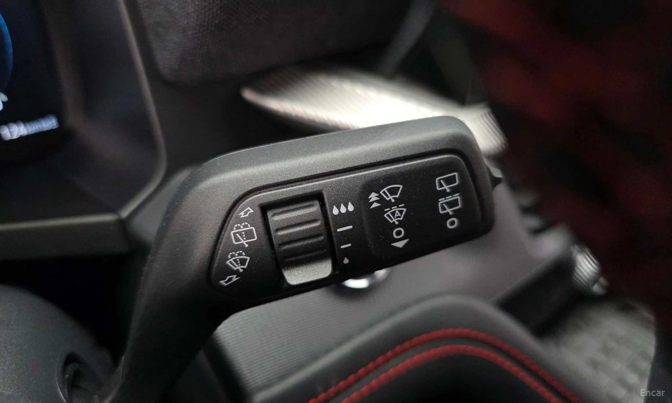 Ford Explorer 6th Generation превью 17