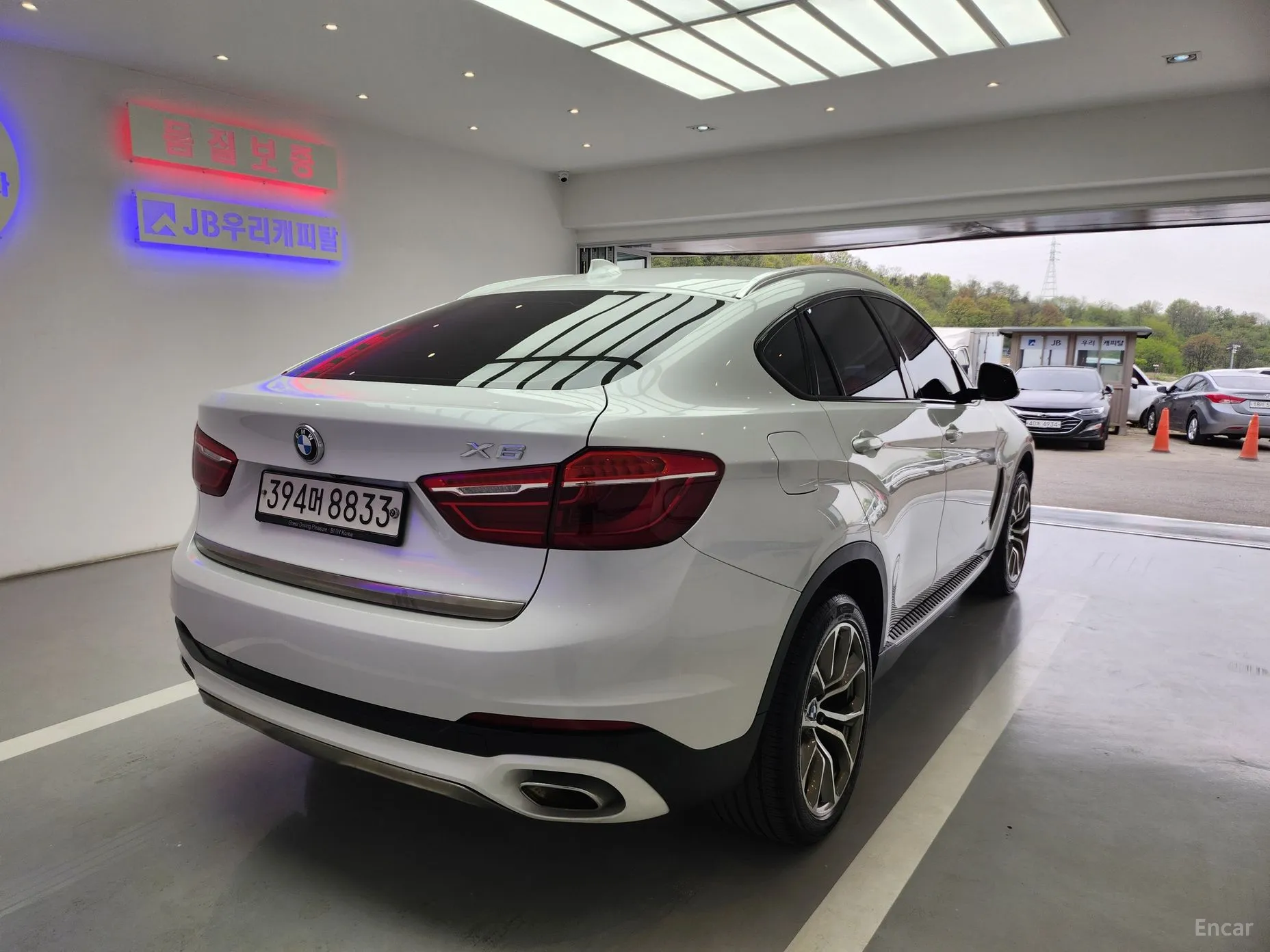 BMW X6 (F16)