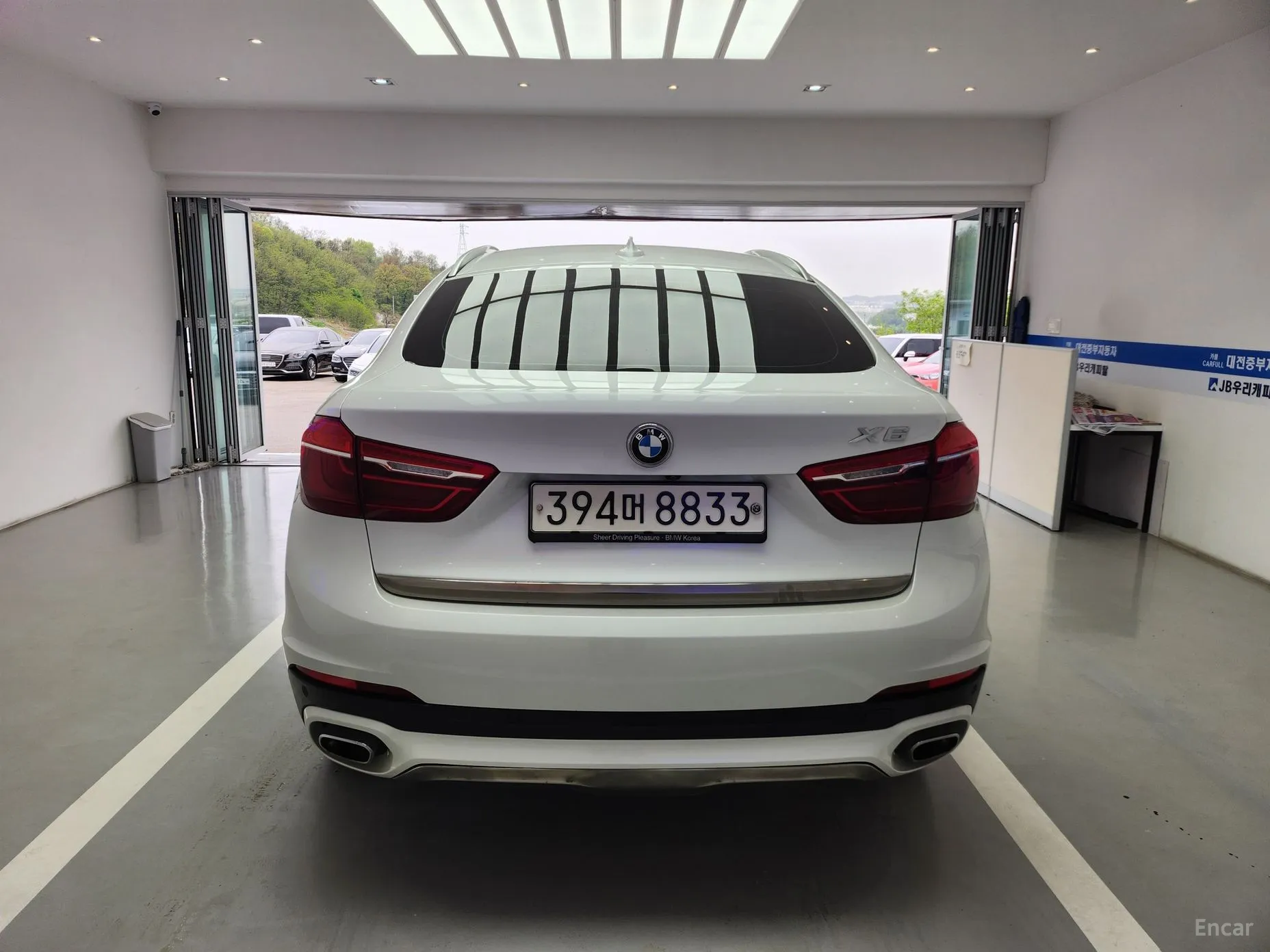 BMW X6 (F16) превью 4