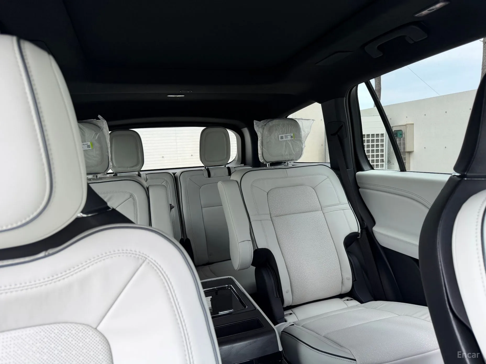Lincoln Aviator 2nd Generation превью 11