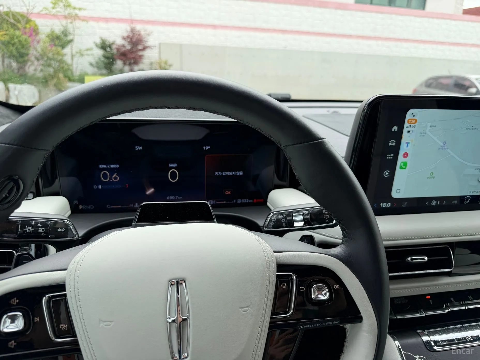 Lincoln Aviator 2nd Generation превью 15