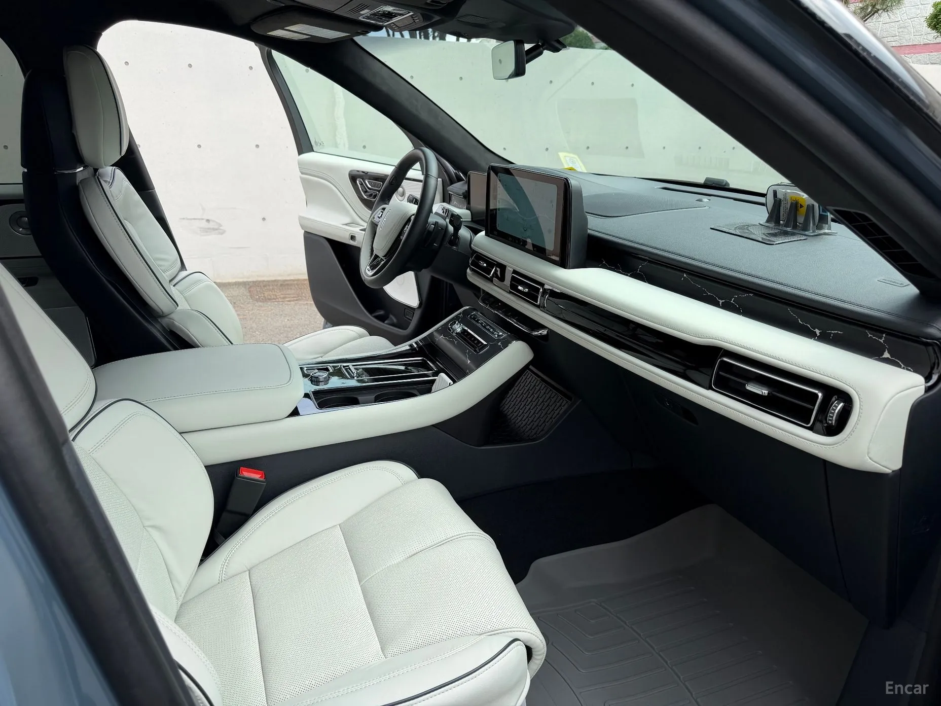 Lincoln Aviator 2nd Generation превью 6