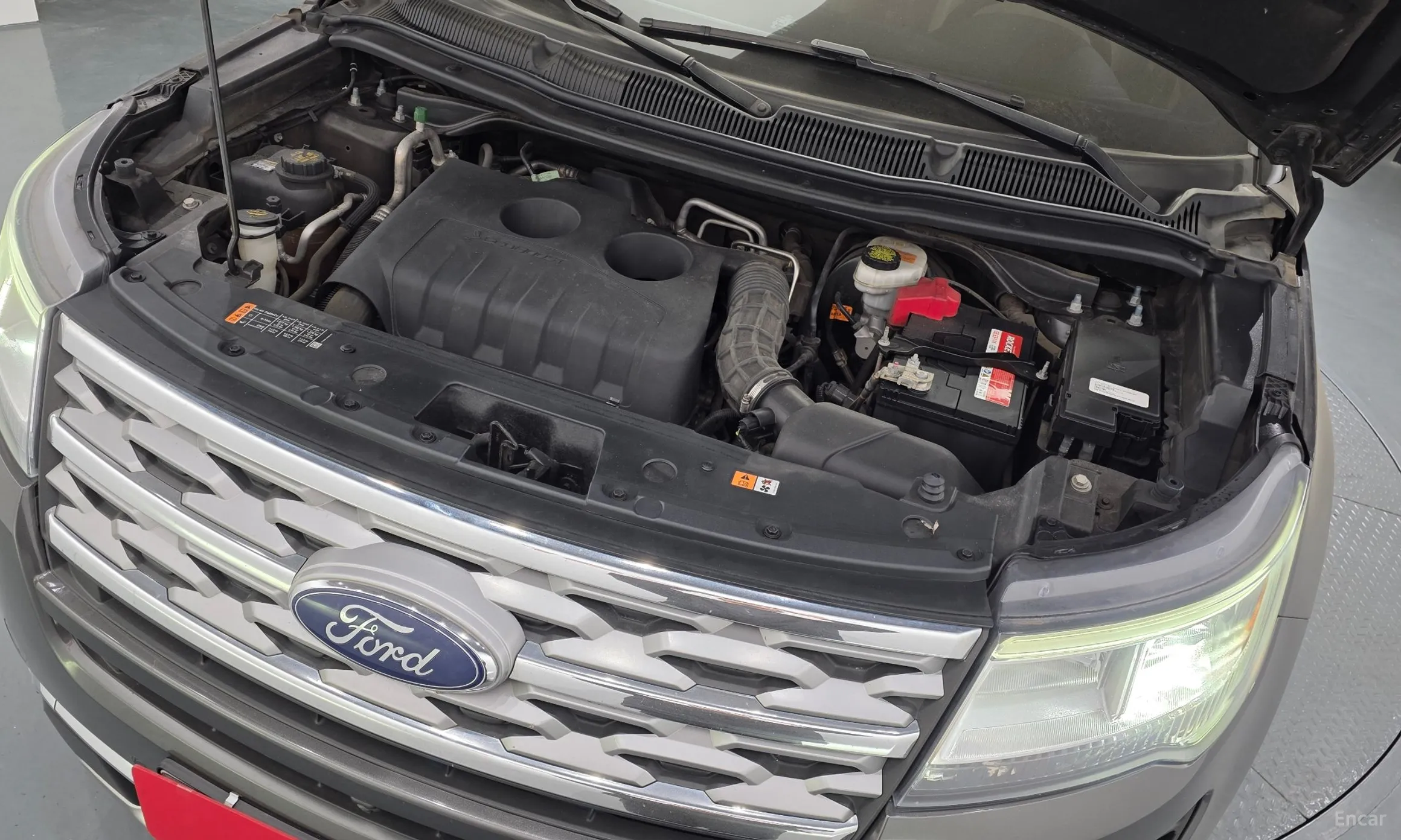 Ford Explorer превью 6