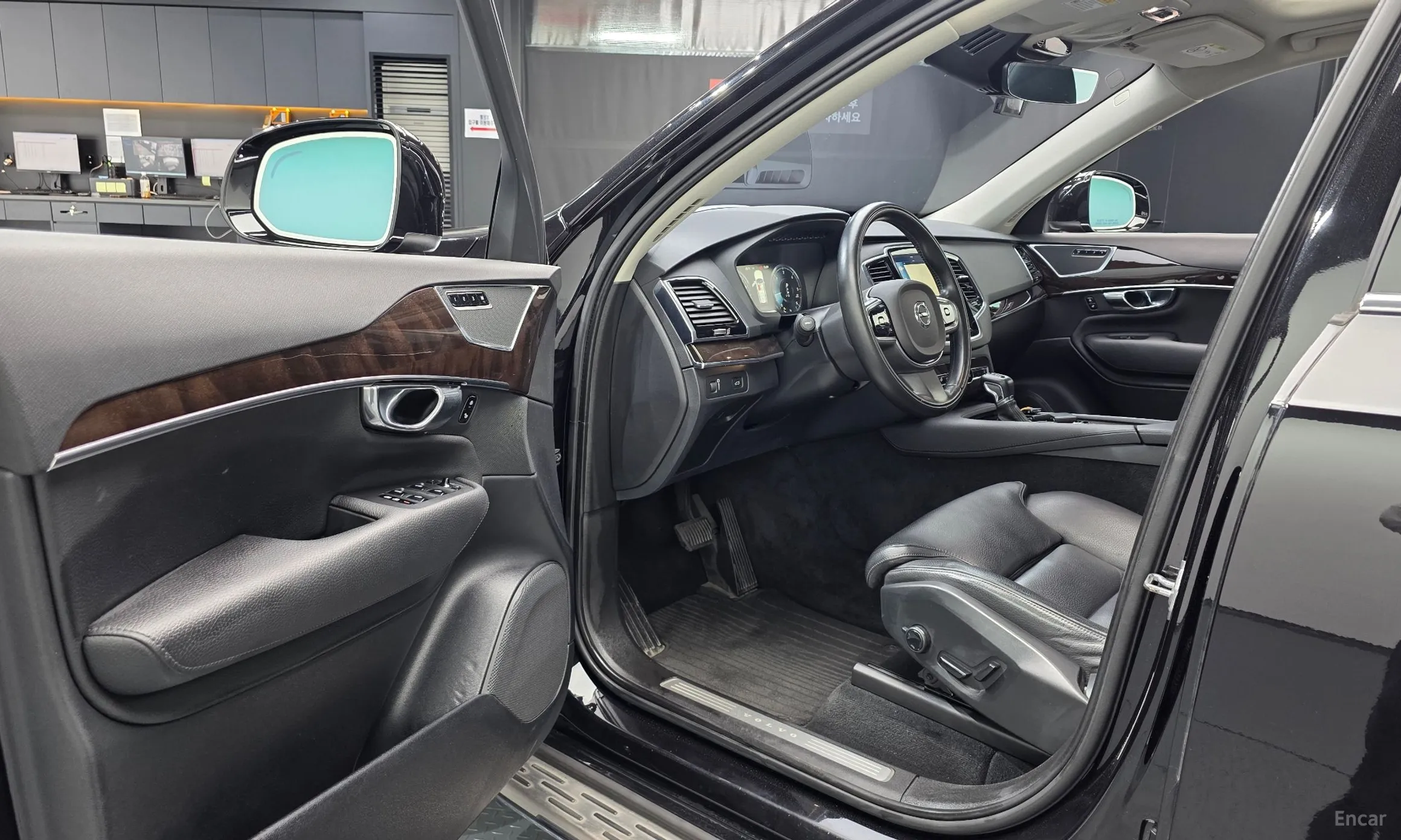 Volvo XC90 Gen 2 превью 10