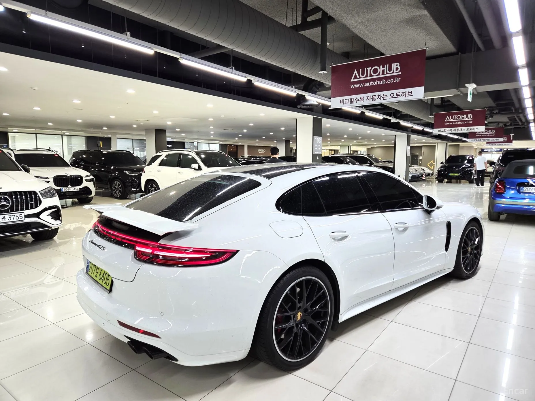 Porsche Panamera (971) превью 4