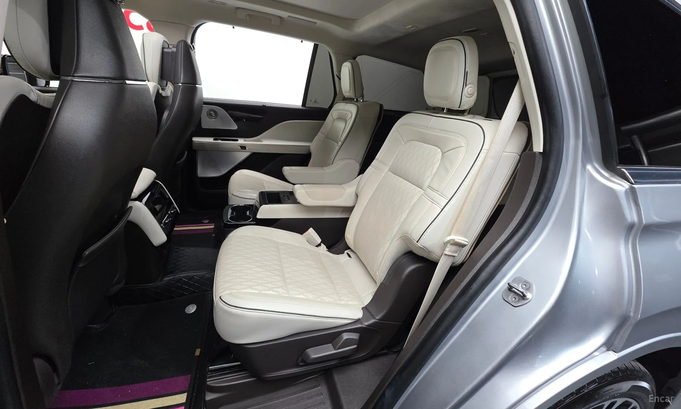 Lincoln Aviator 2nd Generation превью 12