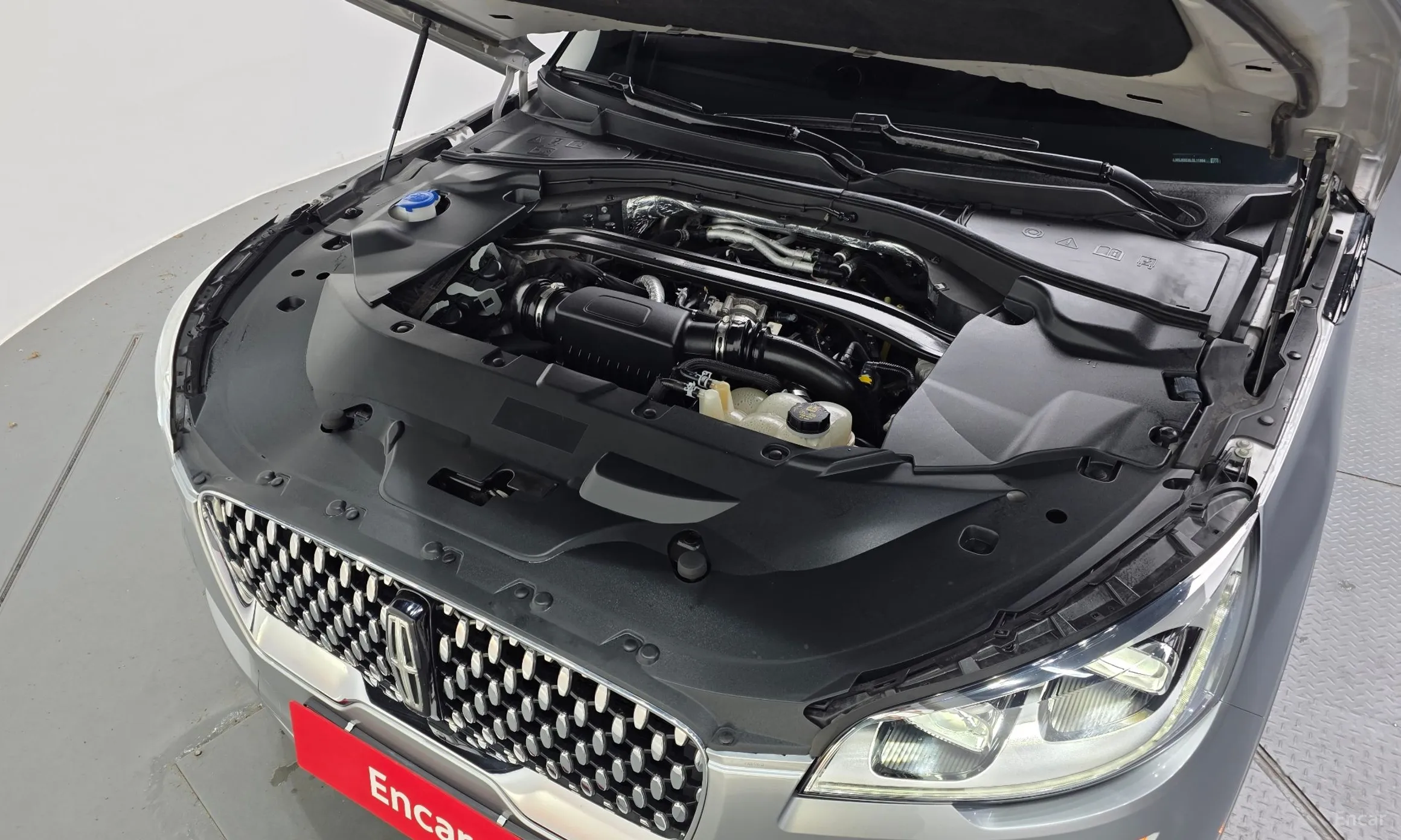 Lincoln Aviator 2nd Generation превью 6