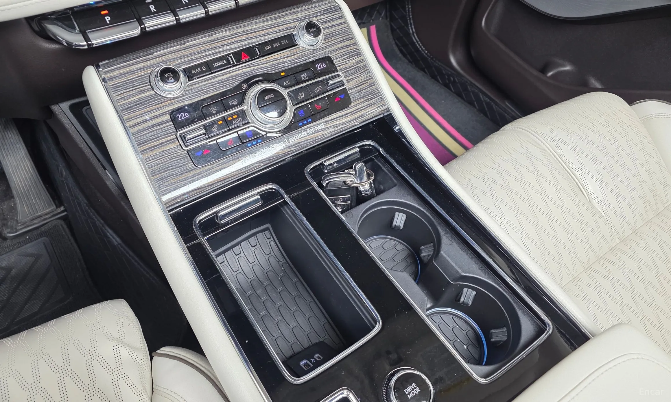 Lincoln Aviator 2nd Generation превью 9