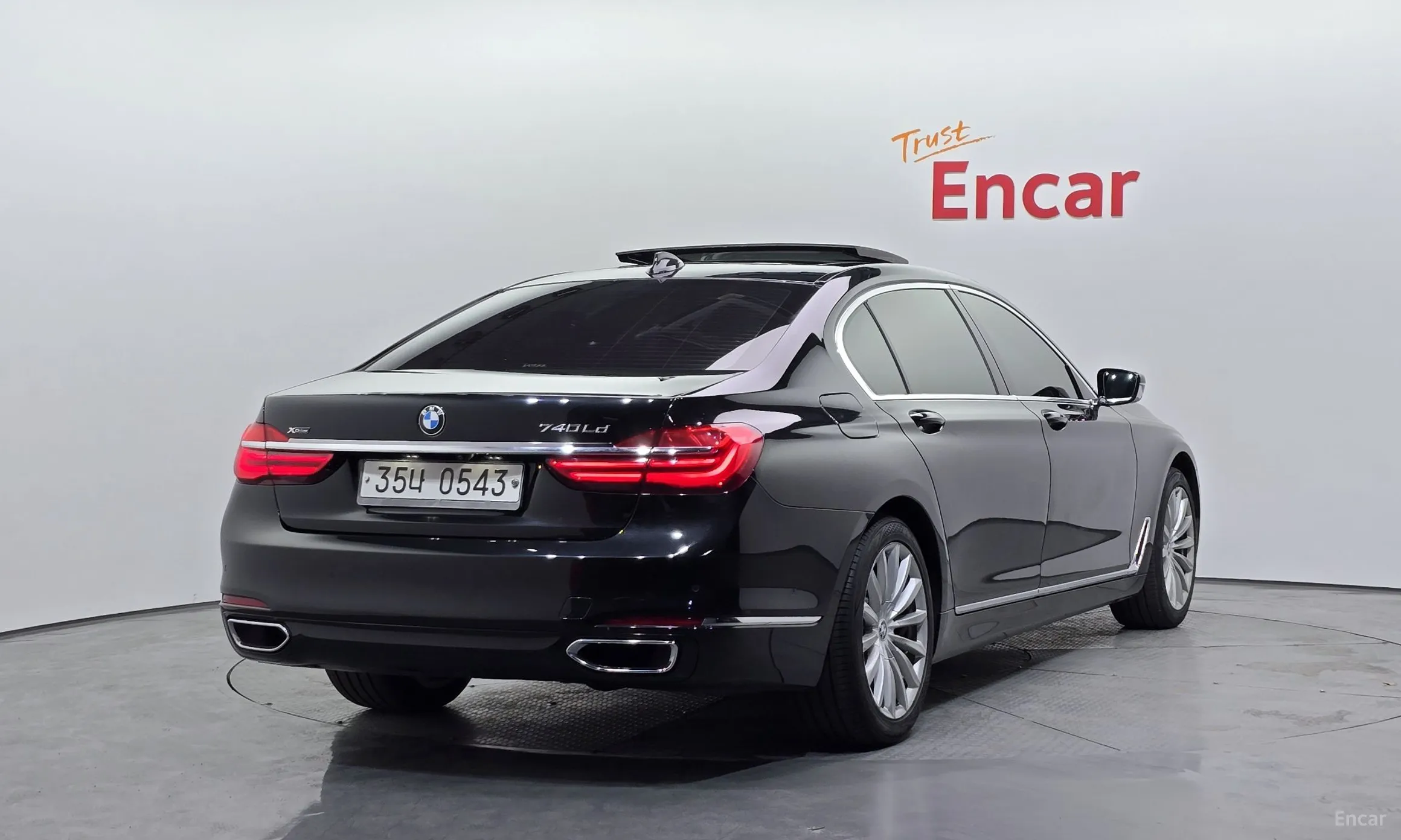 BMW 7 Series (G11)