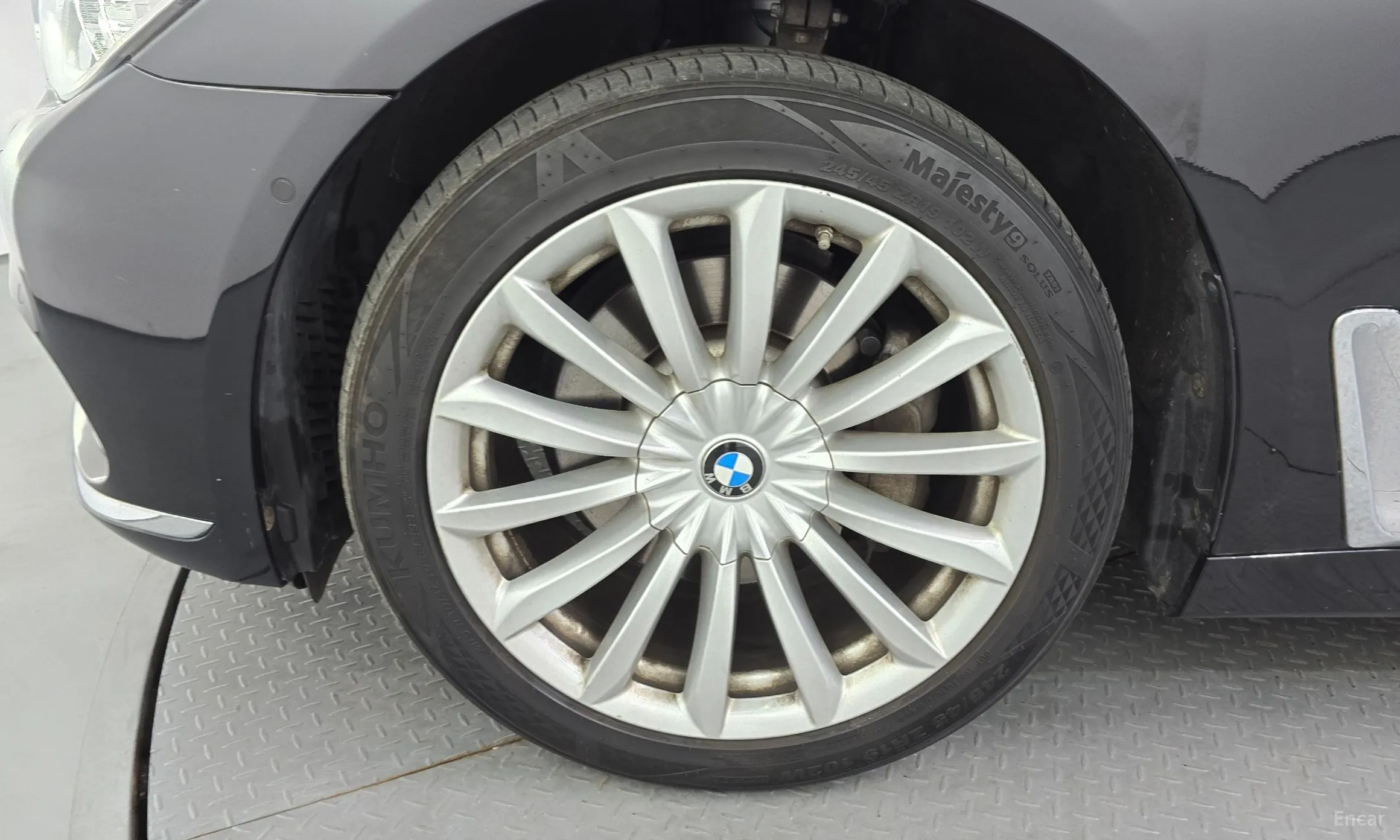 BMW 7 Series (G11) превью 5