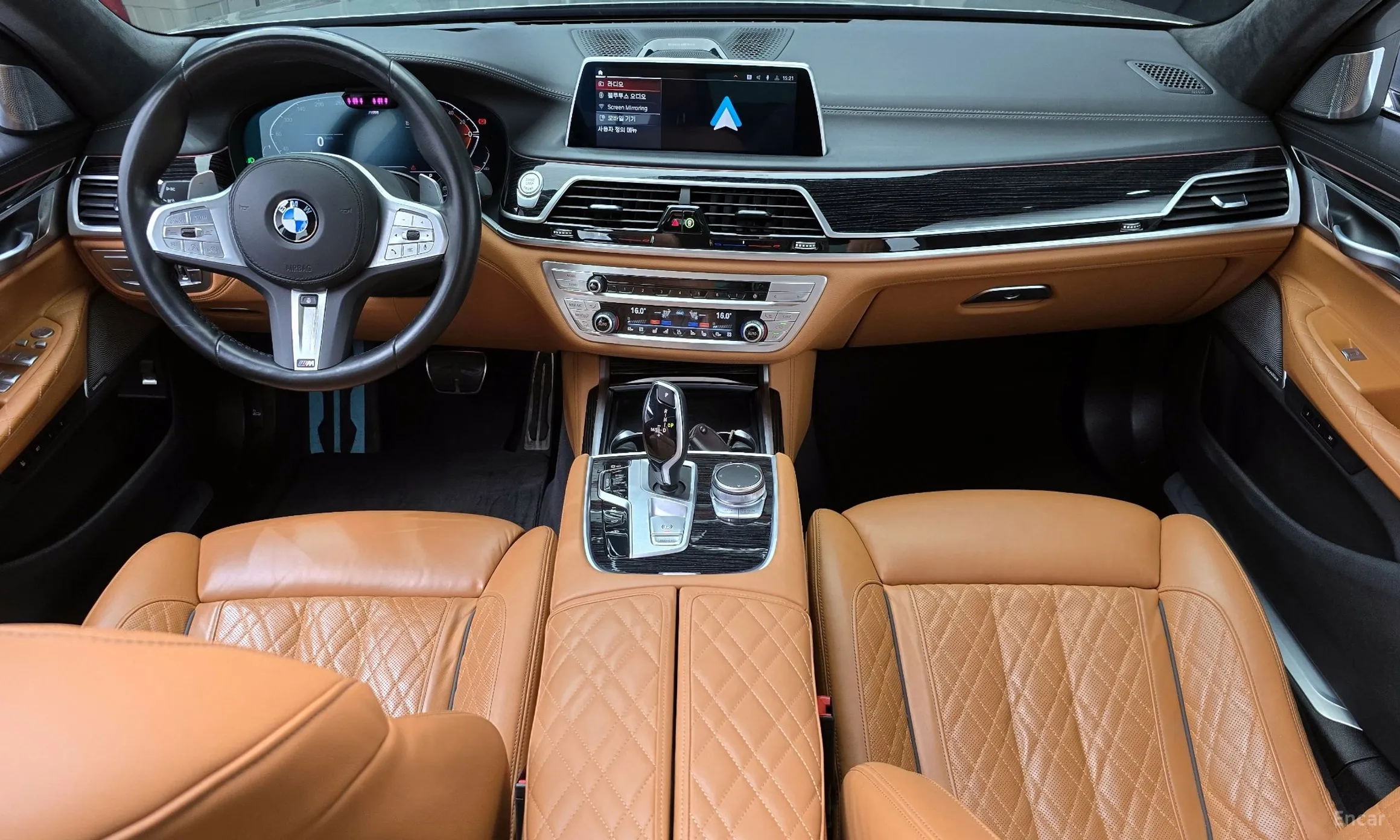 BMW 7 Series (G11) превью 7