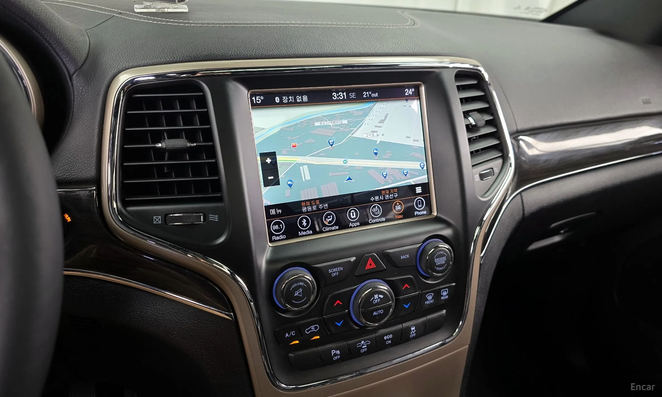 Jeep Grand Cherokee превью 14