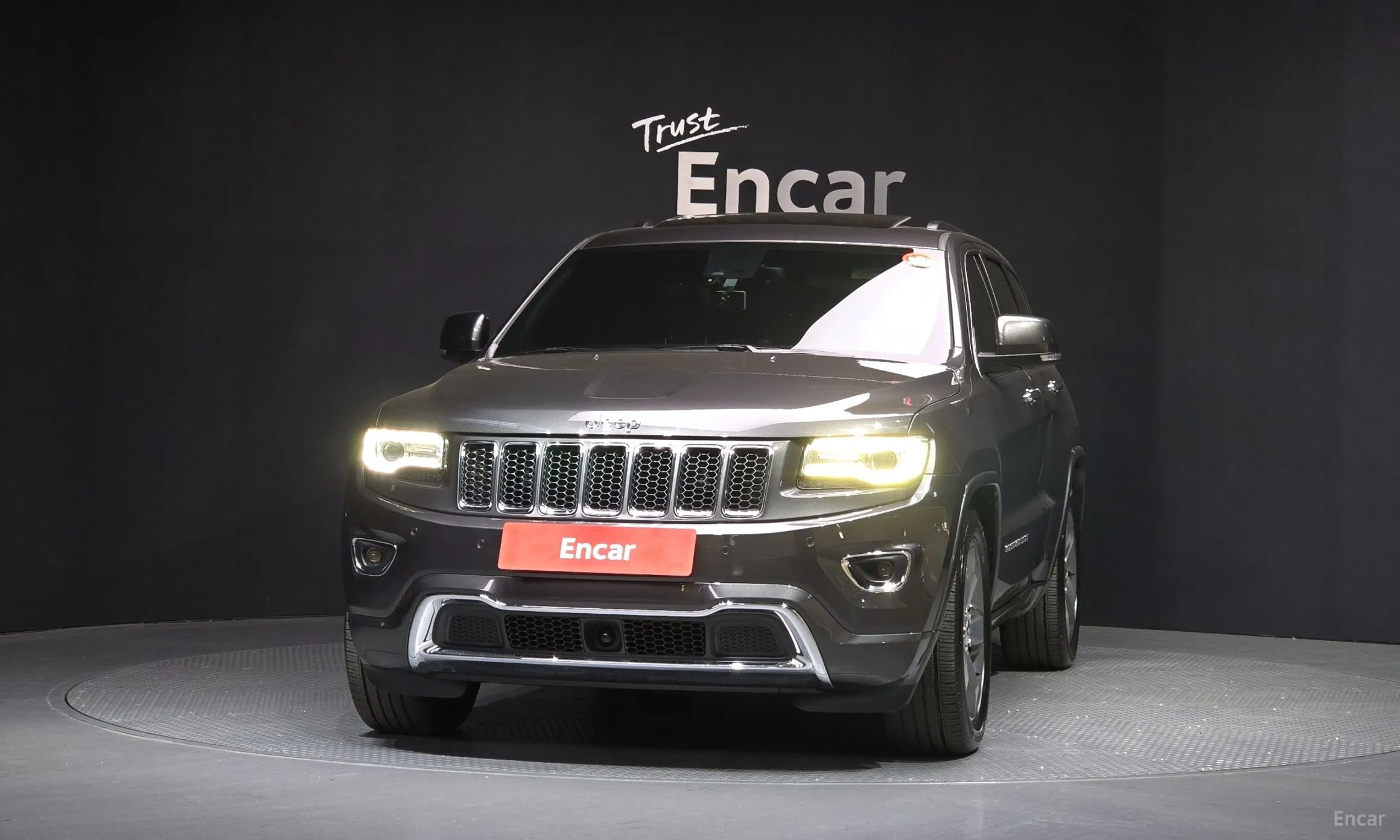 Jeep Grand Cherokee превью 3