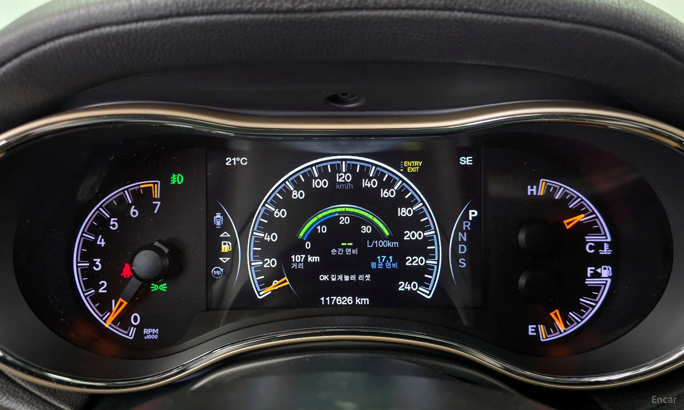 Jeep Grand Cherokee превью 8