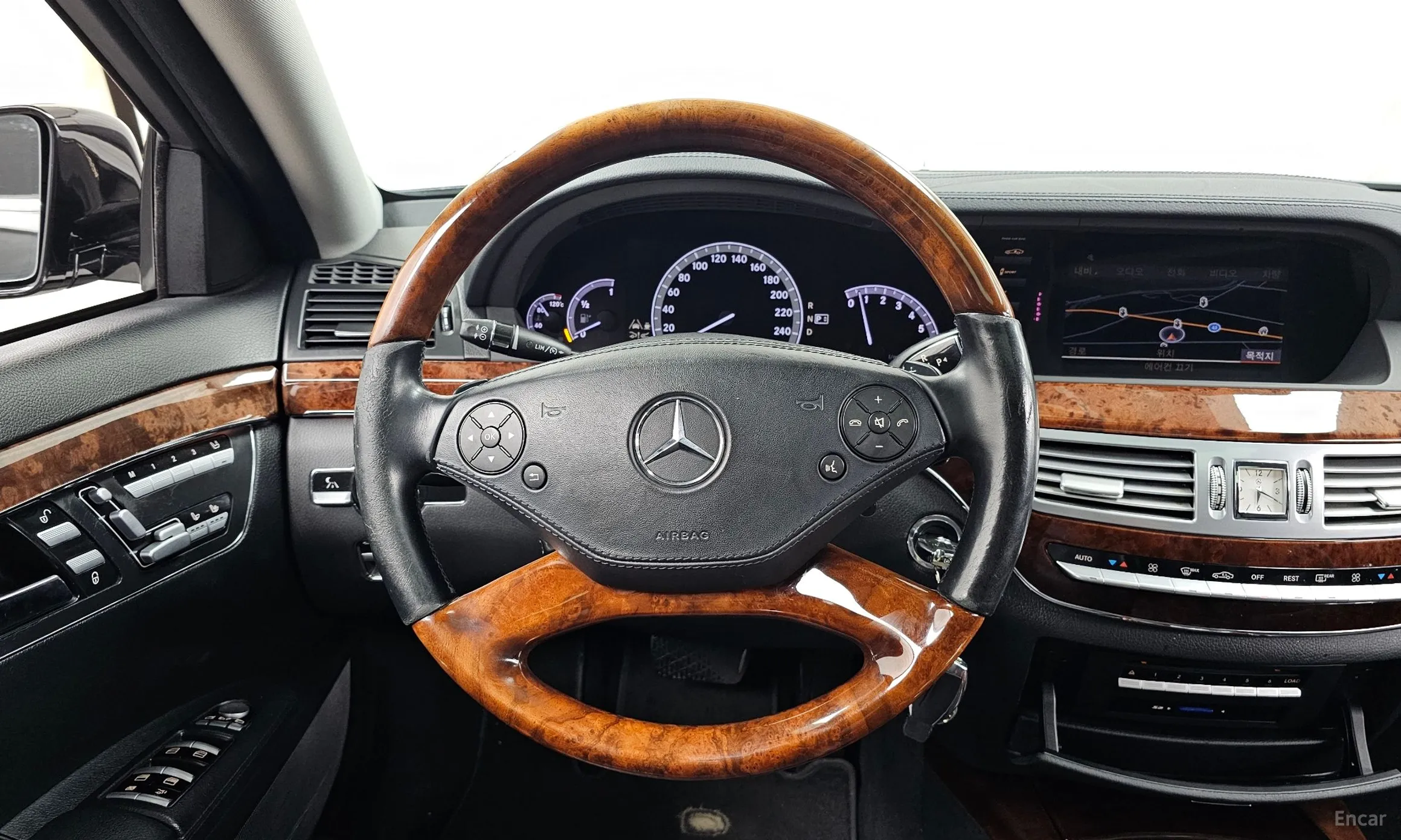 Mercedes Benz S-Class W221 превью 13