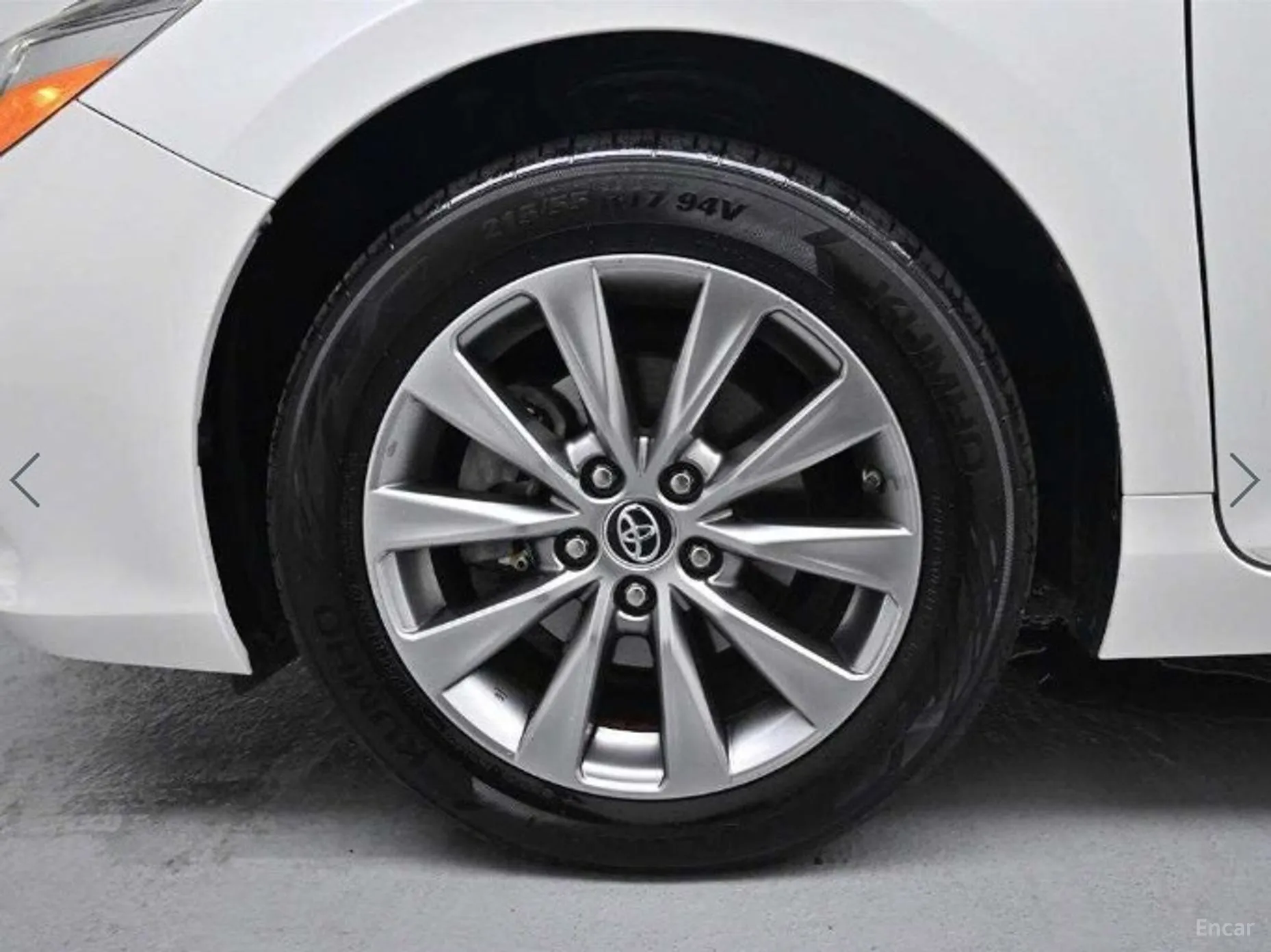Toyota New Camry превью 5